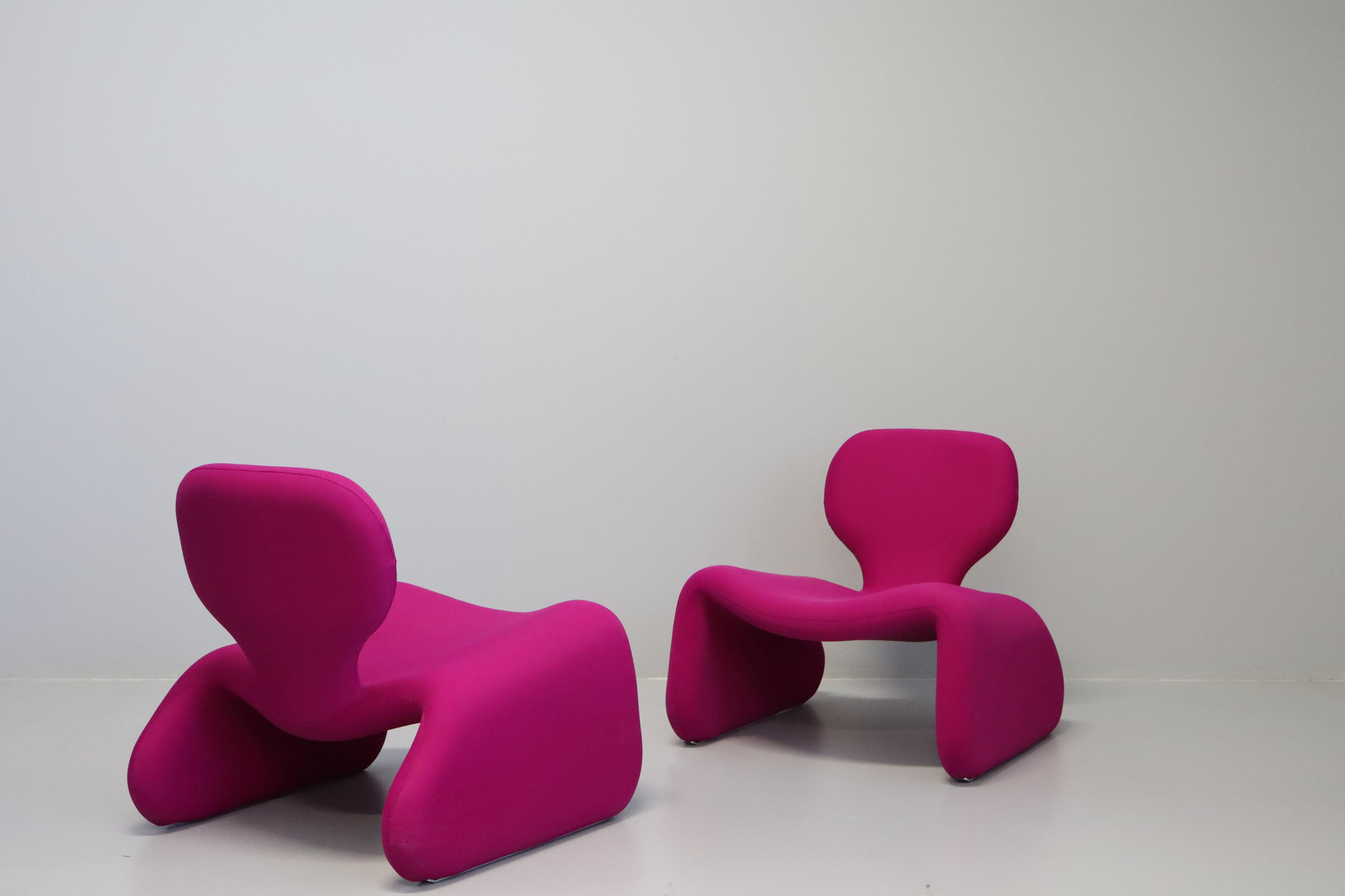 Aluminum Pair of Djinn Armchairs and Footstools by Olivier Mourgue for Airborne For Sale