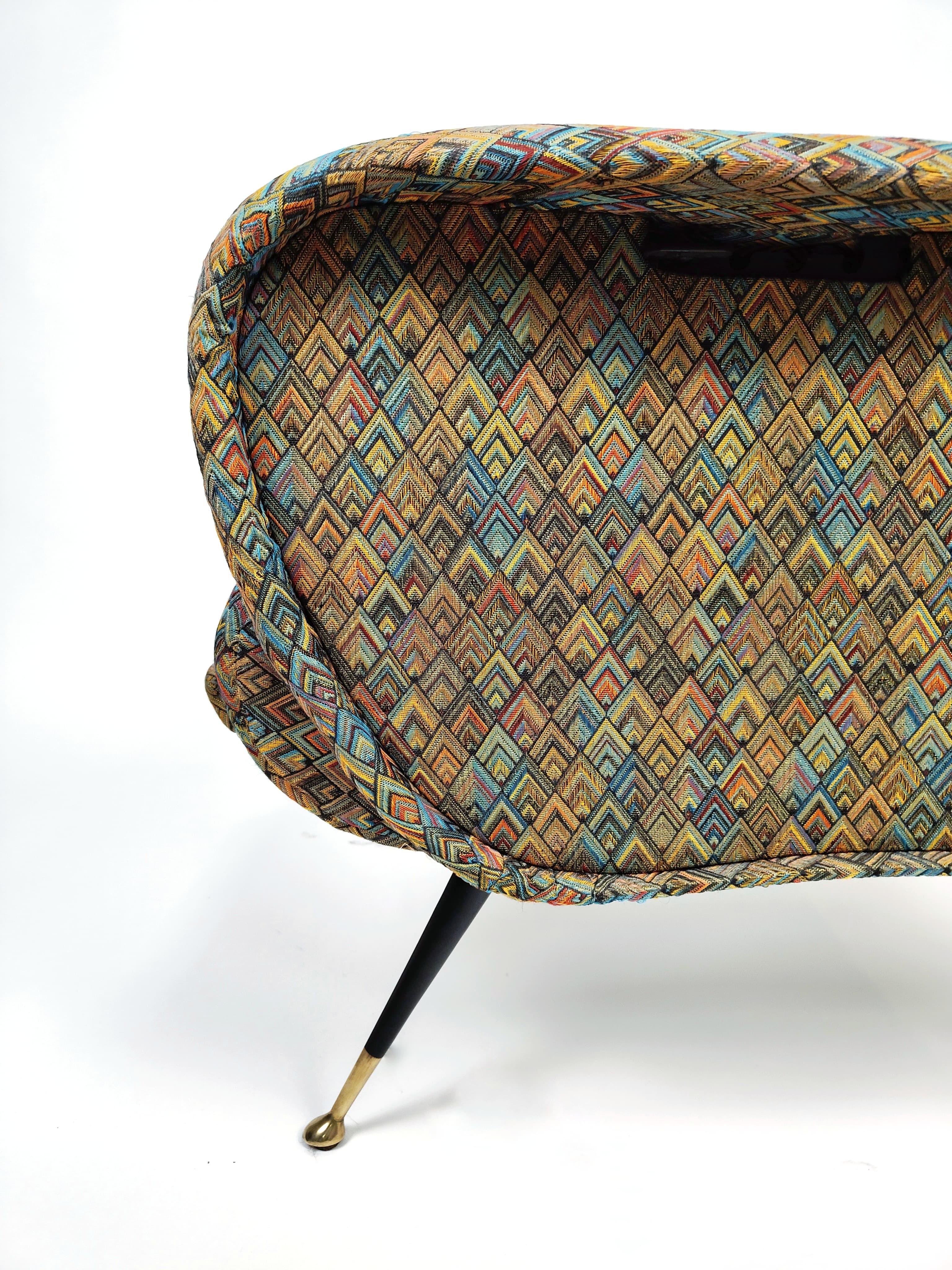 Pair of Missoni-type fabric armchairs, Italy, ca. 1960. For Sale 2