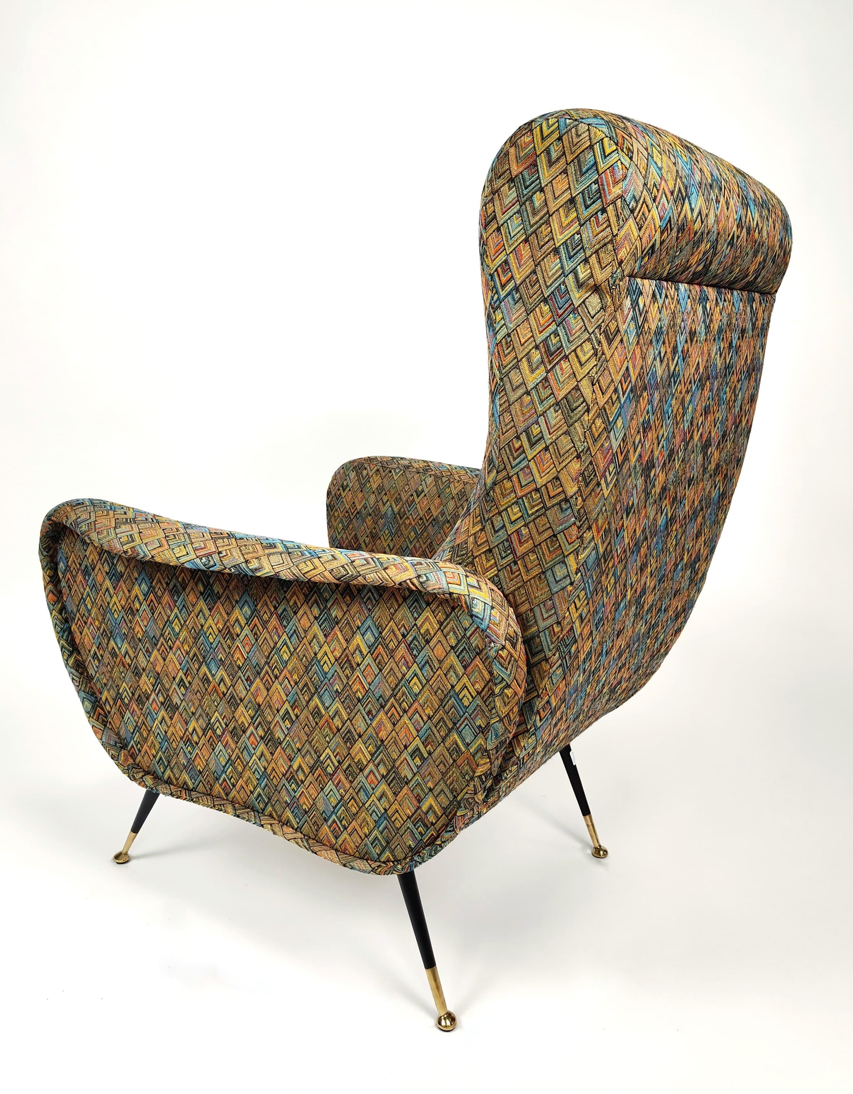Italian Pair of Missoni-type fabric armchairs, Italy, ca. 1960. For Sale