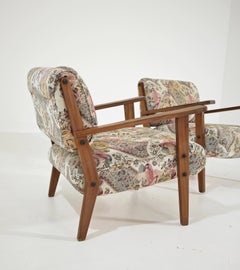 Juego de dos sillones de madera y tela con motivos florales, estilo Mid-Century Modern, de 1960