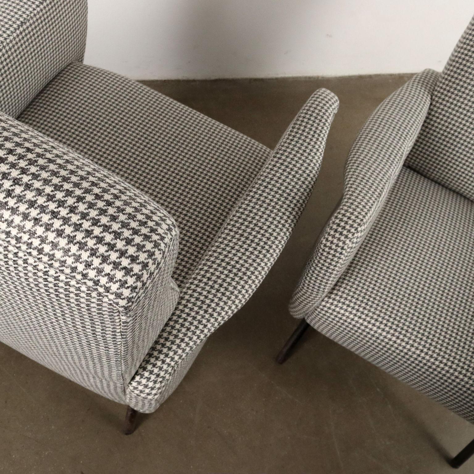 Mid-Century Modern Pair of Houndstooth Armchairs 1950s-1960s For Sale