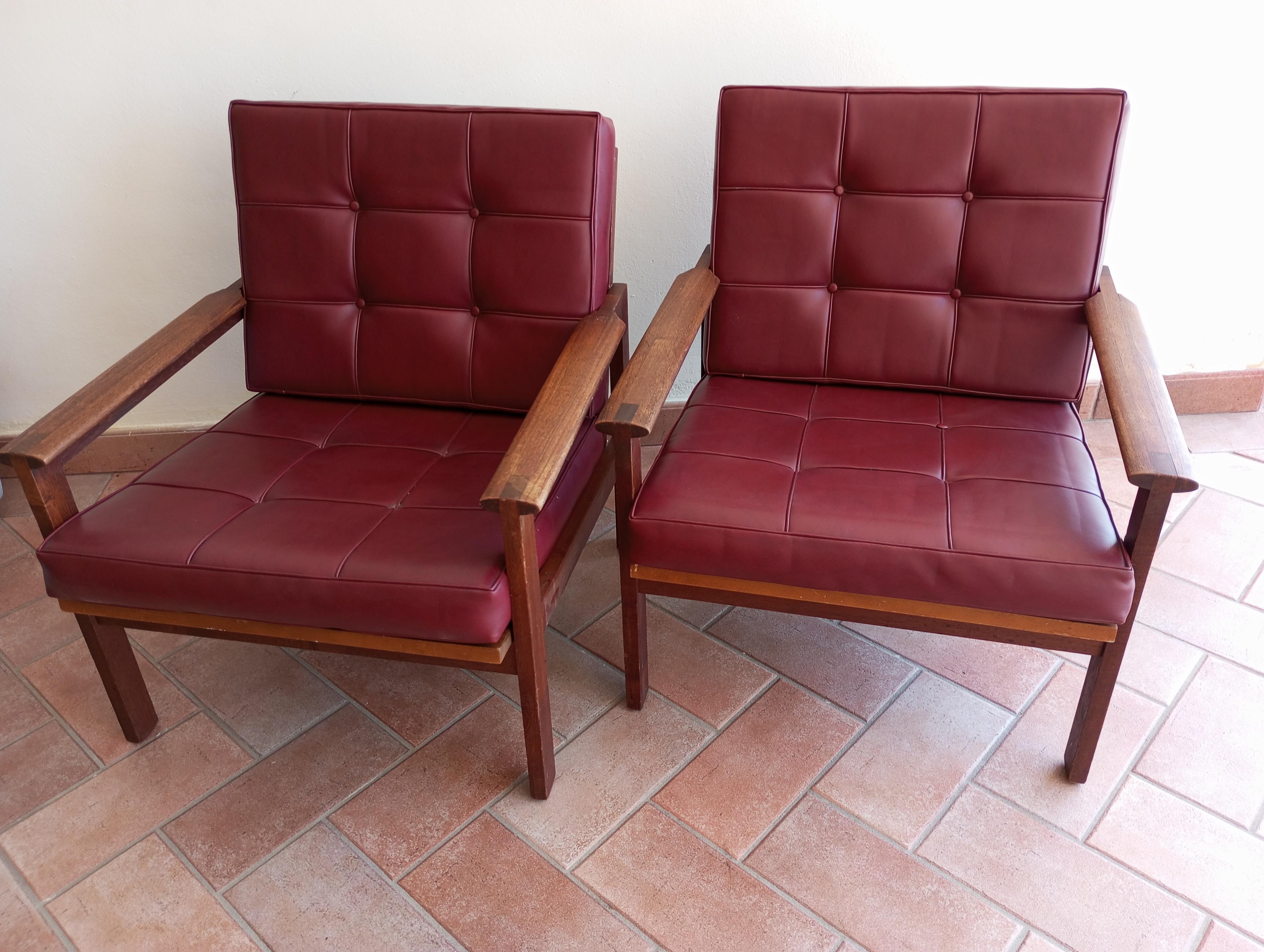 Coppia di poltrone in teak Illum Wilkelsø per Niels Eilersen, 1960 in vendita 9
