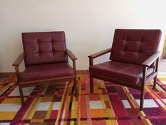 Pair of Illum Wilkelsø teak armchairs for Niels Eilersen, 1960