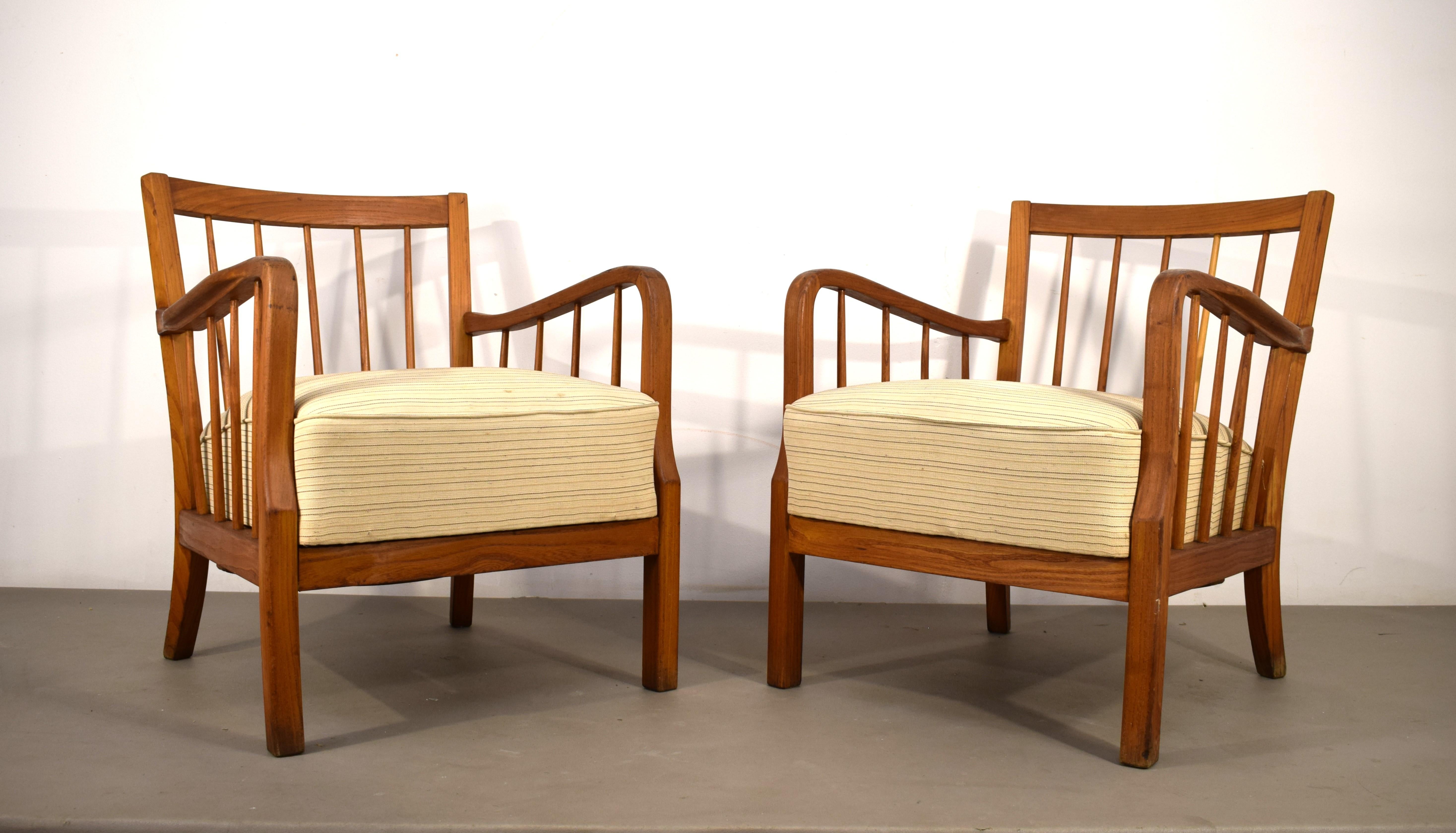Mid-Century Modern Paire de fauteuils, Italie, années 1940. en vente