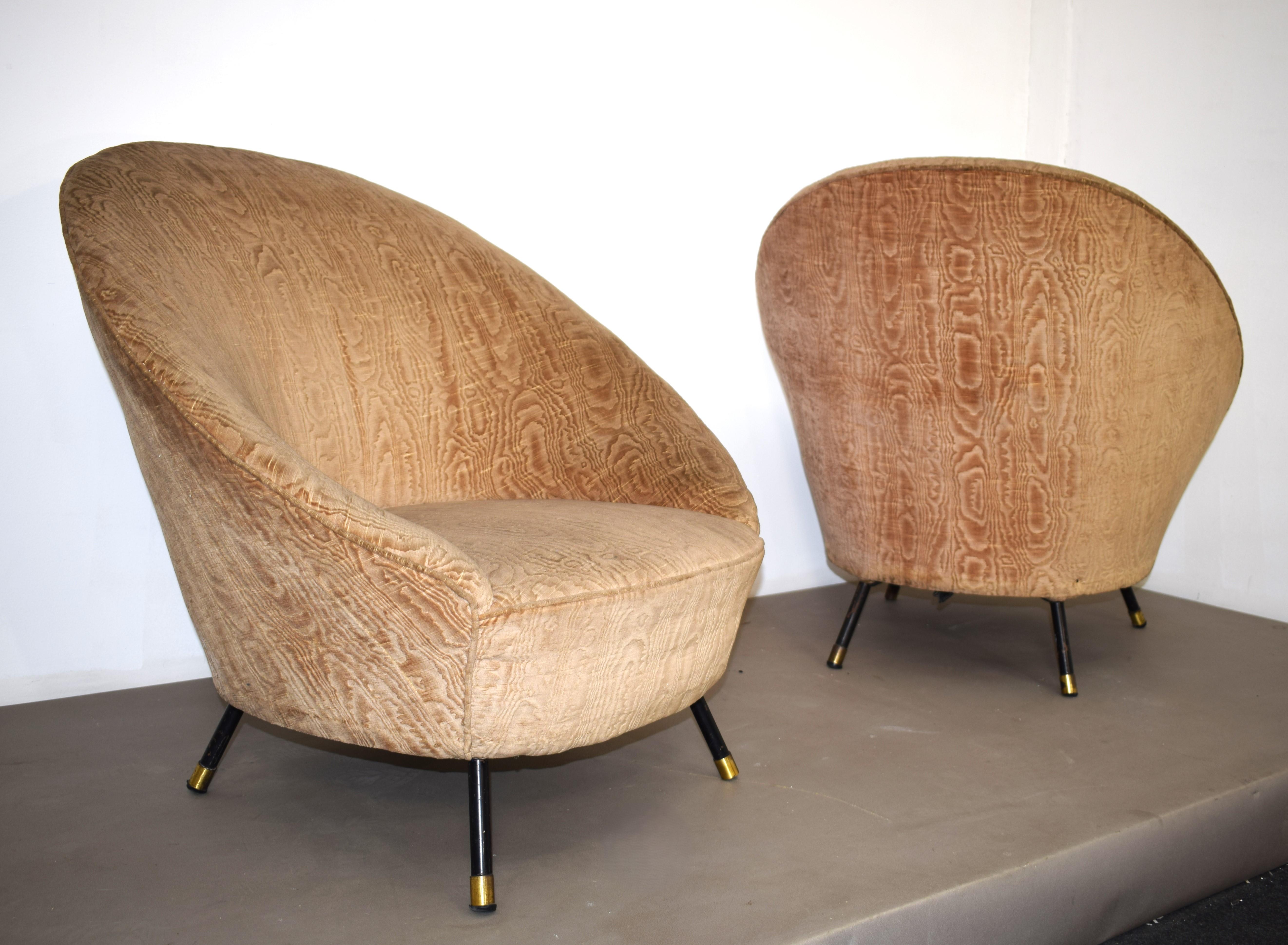 Laiton Paire de fauteuils, Italie, années 1950. en vente