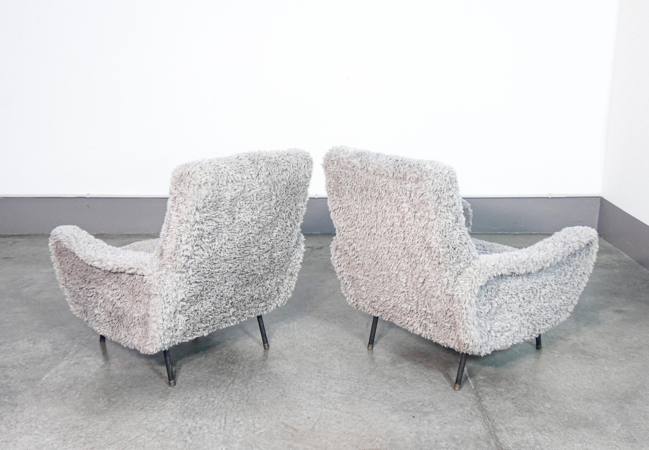 Paire de fauteuils de dame attribués à Marco ZANUSO. Italie, années 50 en vente 5