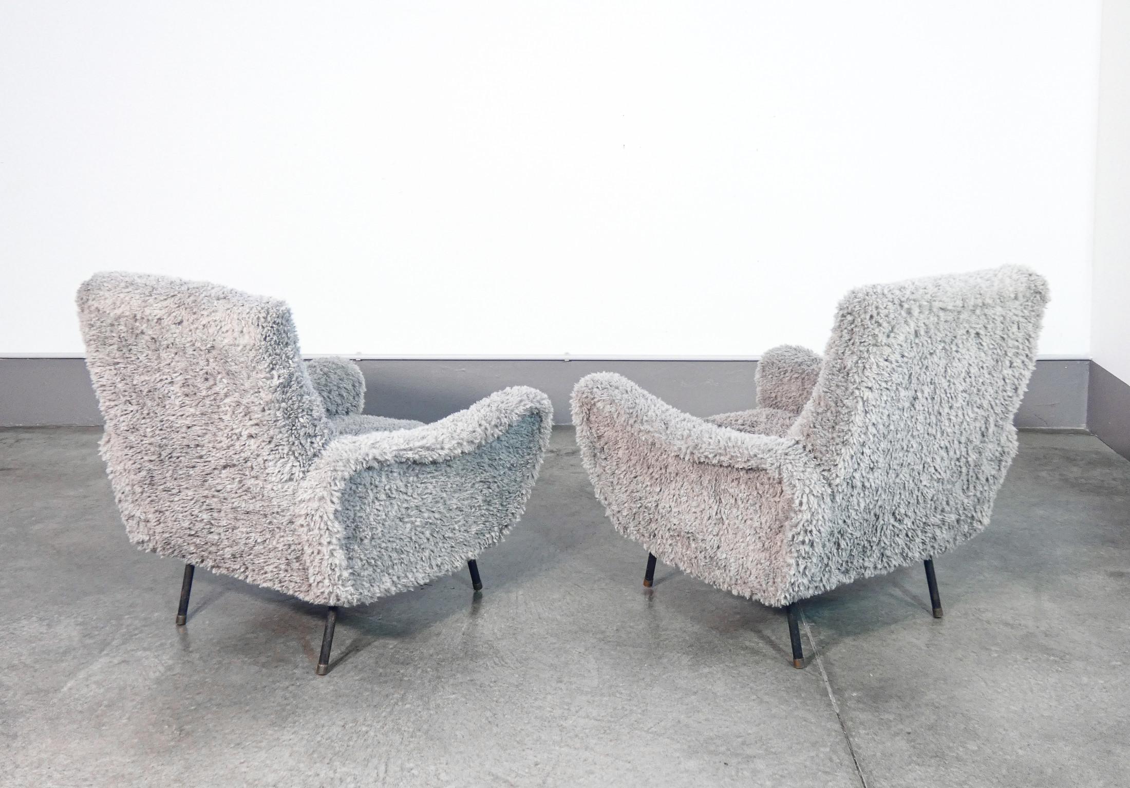 Paire de fauteuils de dame attribués à Marco ZANUSO. Italie, années 50 en vente 3