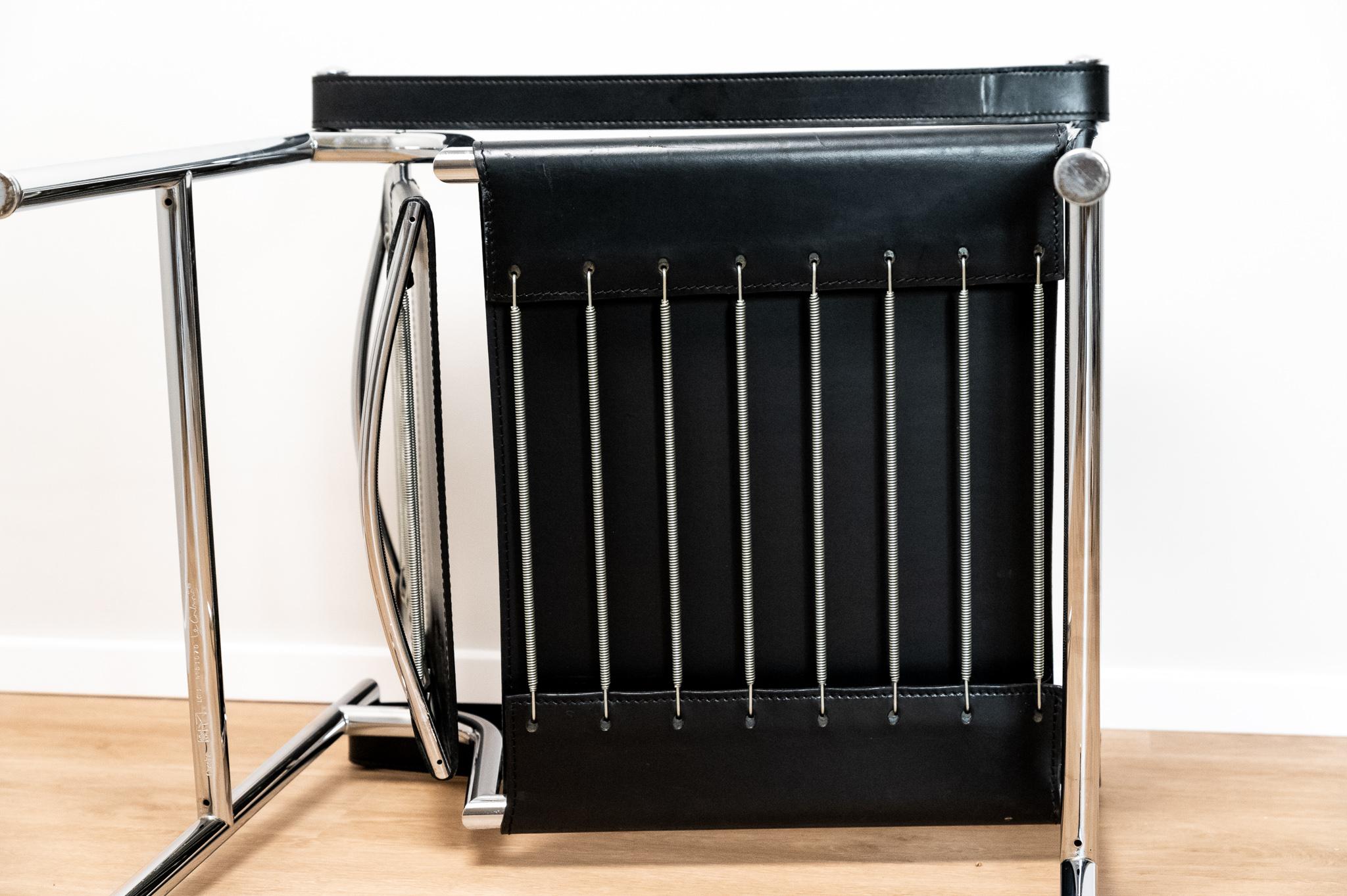 Paire de chaises Le Corbusier, Pierre Jeanneret, Charlotte Perriand, LC1 en vente 6