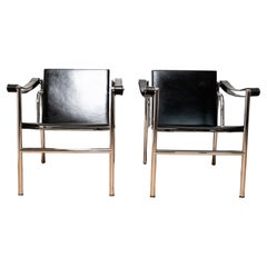 Pair of armchairs Le Corbusier, Pierre Jeanneret, Charlotte Perriand, LC1 Chair