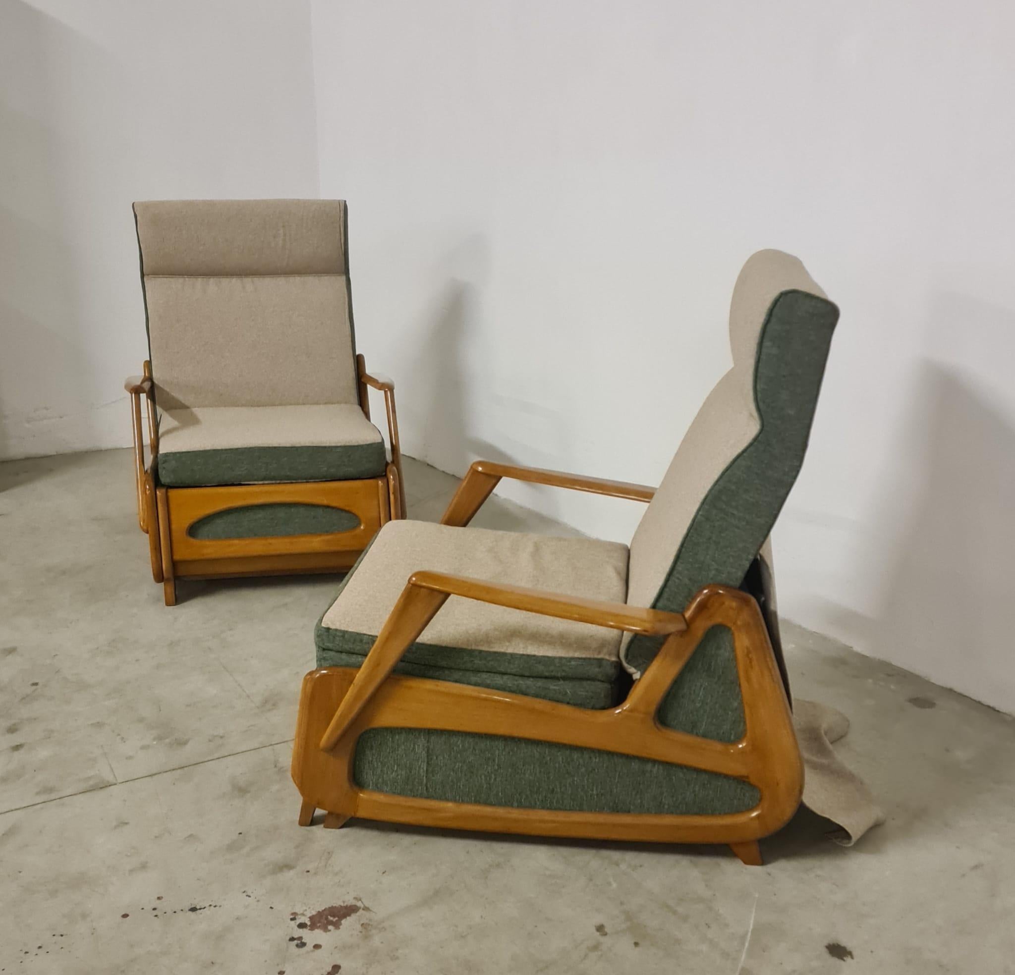 Paire de fauteuils-lits de fabrication française des années 1950 en vente 7