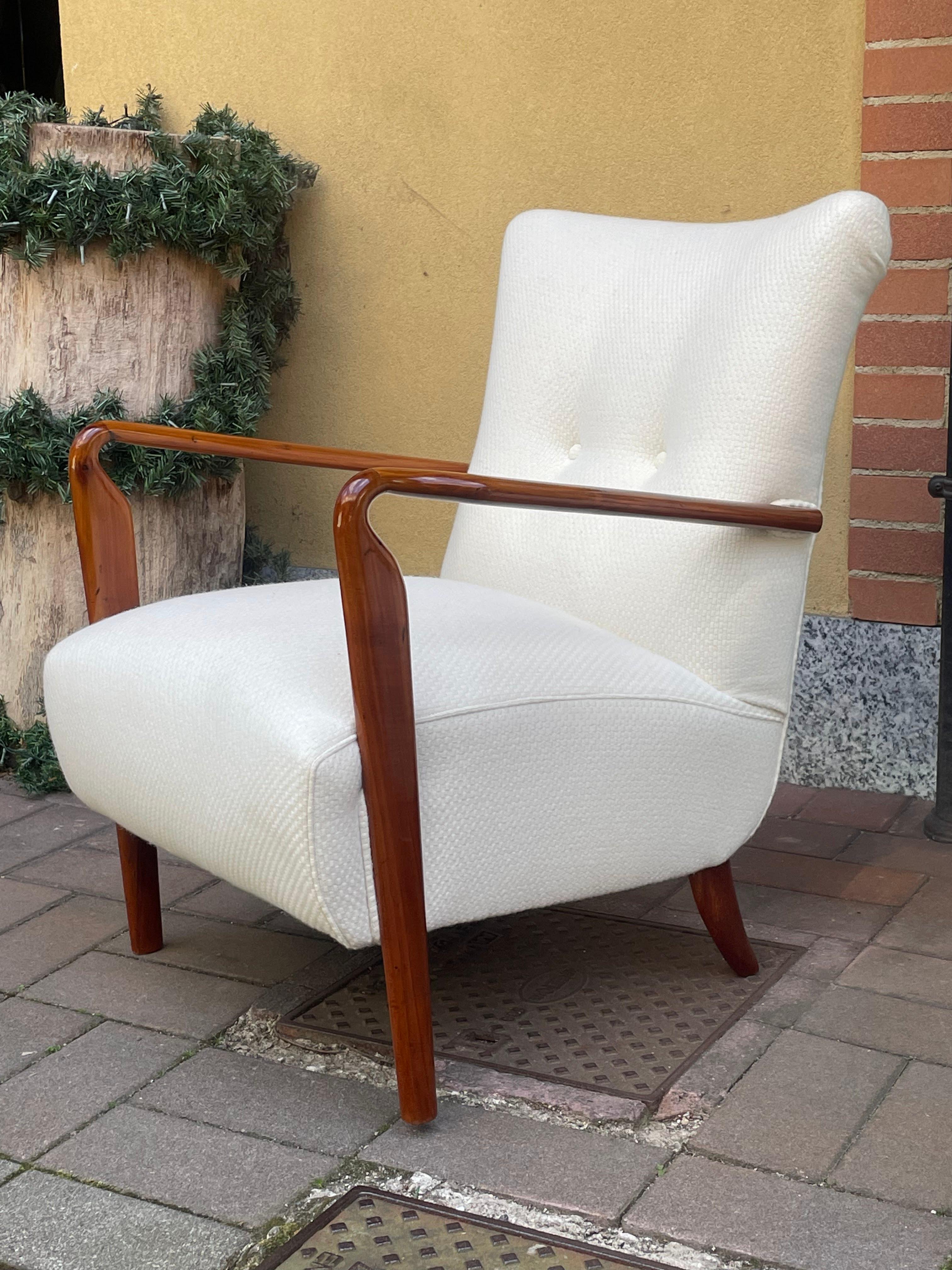 Mid-Century Modern Pair of armchairs mod. 401, Studio Tecnico Cassina, Italy