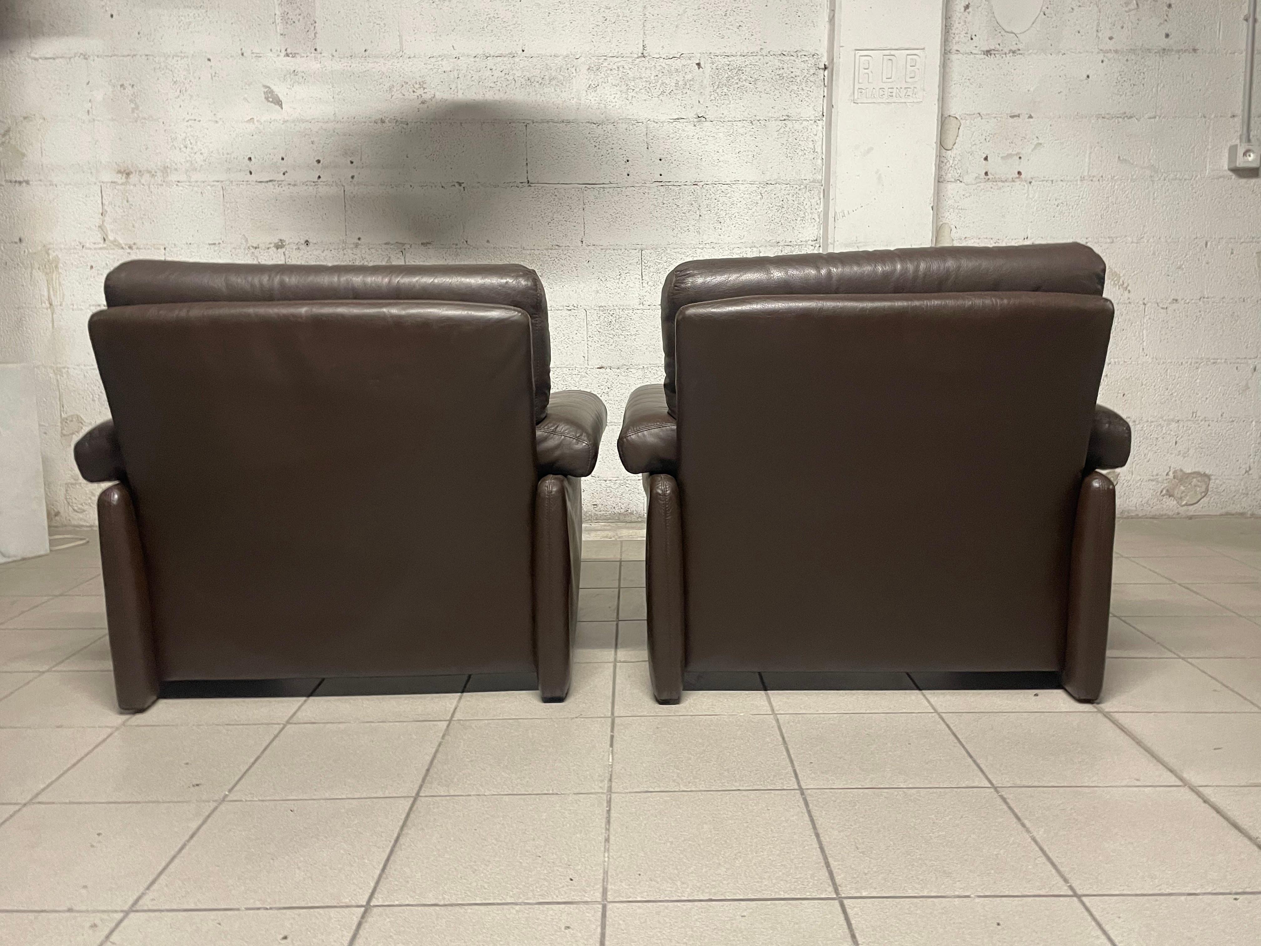 Pair of armchairs model Coronado by Afra & Tobia Scarpa for B&B Italia For Sale 7