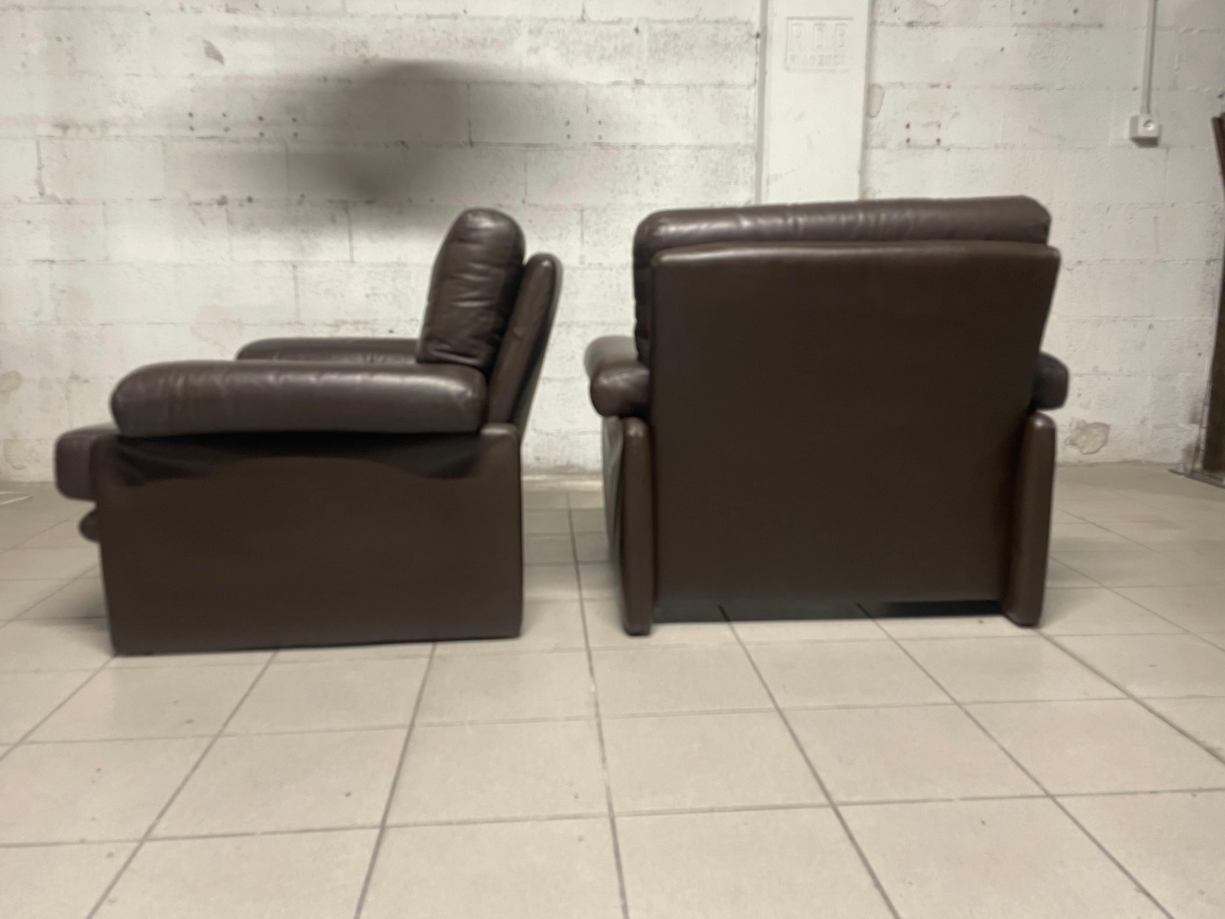 Pair of armchairs model Coronado by Afra & Tobia Scarpa for B&B Italia For Sale 8