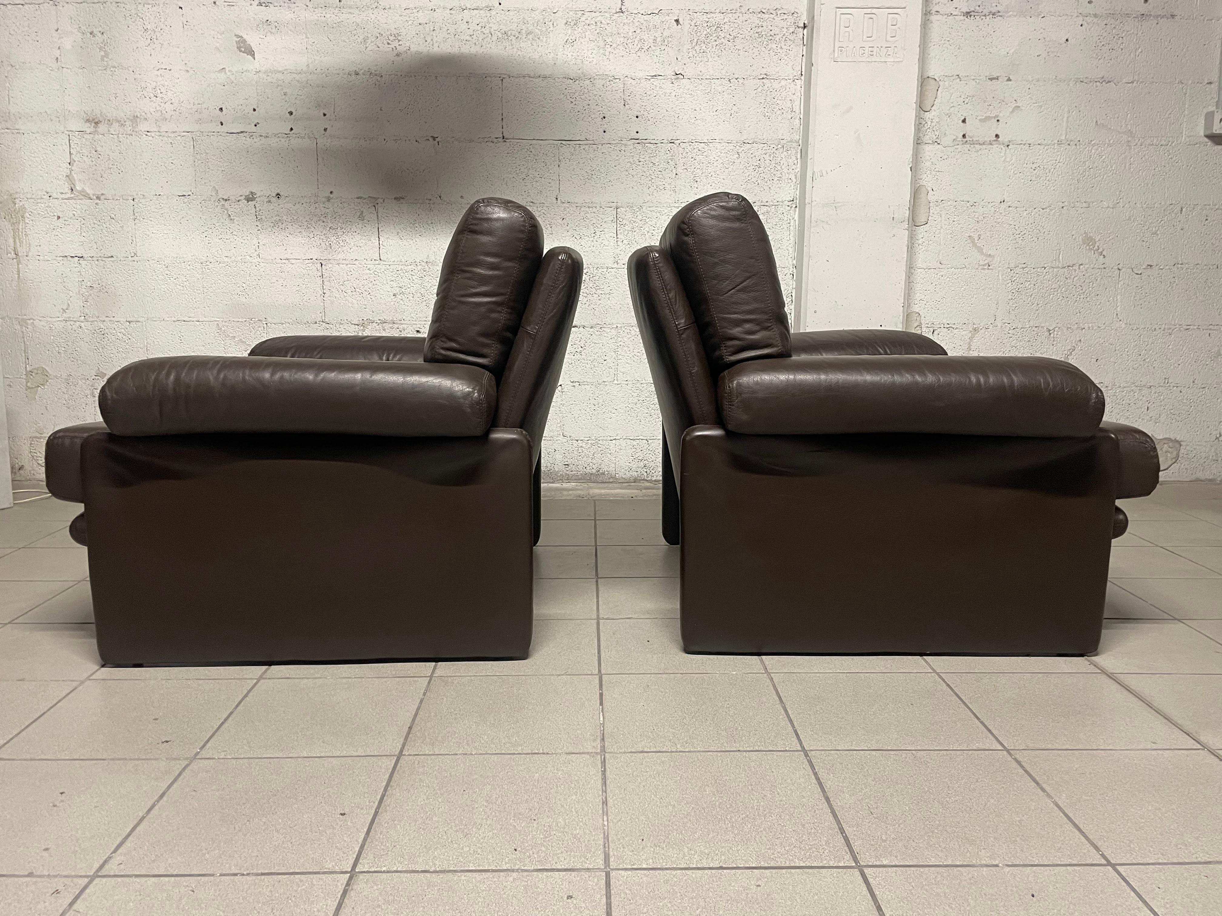 Pair of armchairs model Coronado by Afra & Tobia Scarpa for B&B Italia For Sale 10