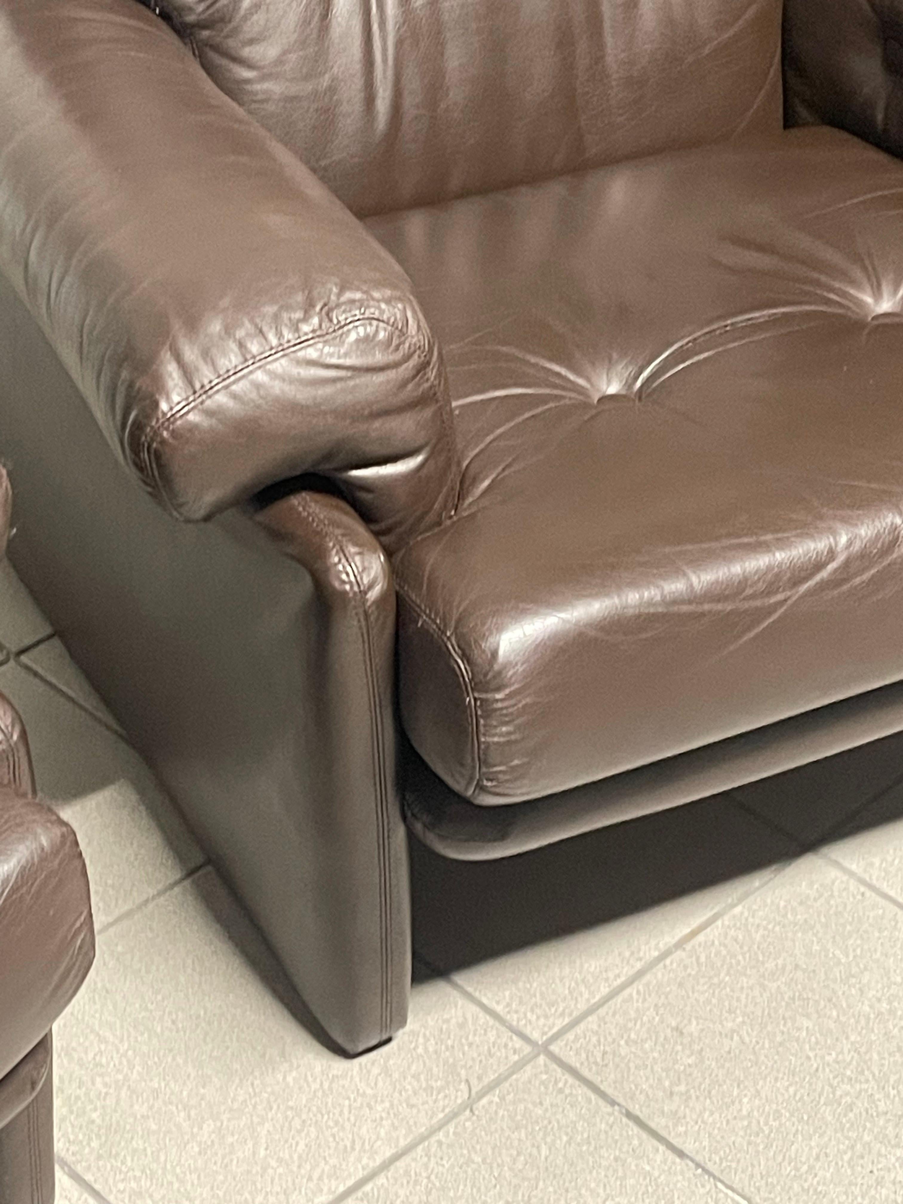 Late 20th Century Pair of armchairs model Coronado by Afra & Tobia Scarpa for B&B Italia For Sale