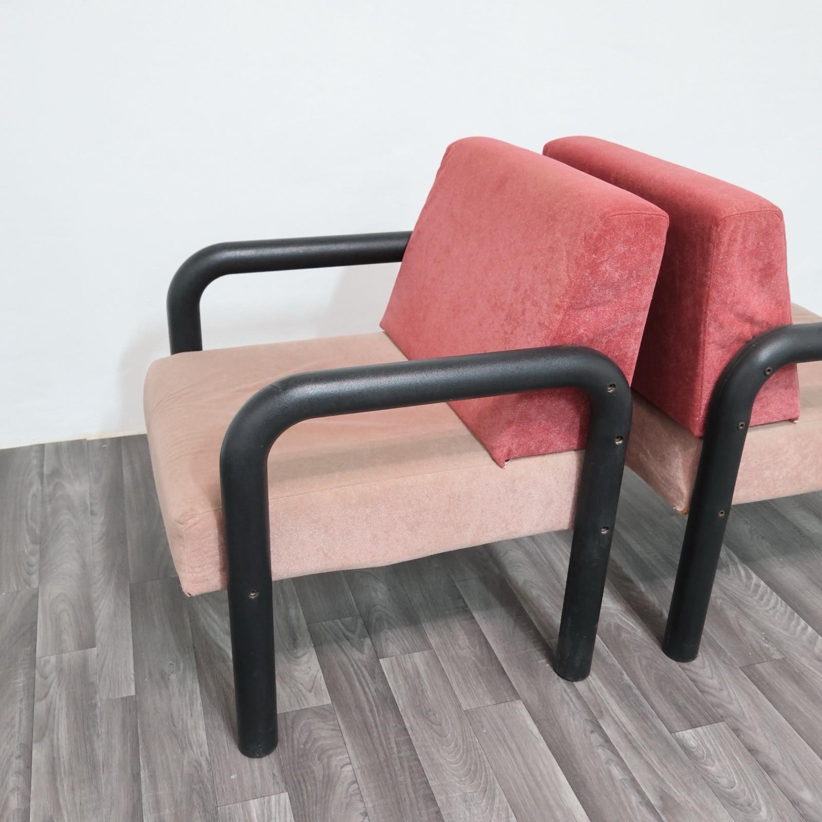 Coppia Di Poltrone Postmoderne Memphis Style Anni '80 Design Modernariato en vente 4