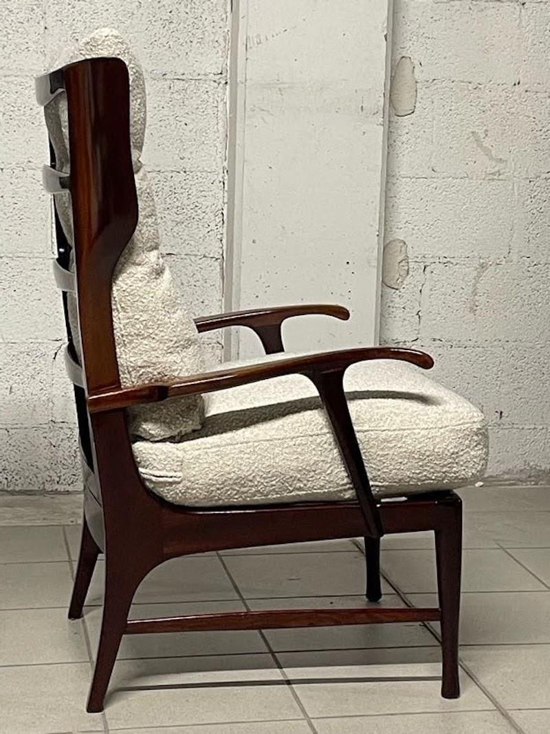 Pareja de sillones reclinables de los años 50 en madera y tela en venta 7