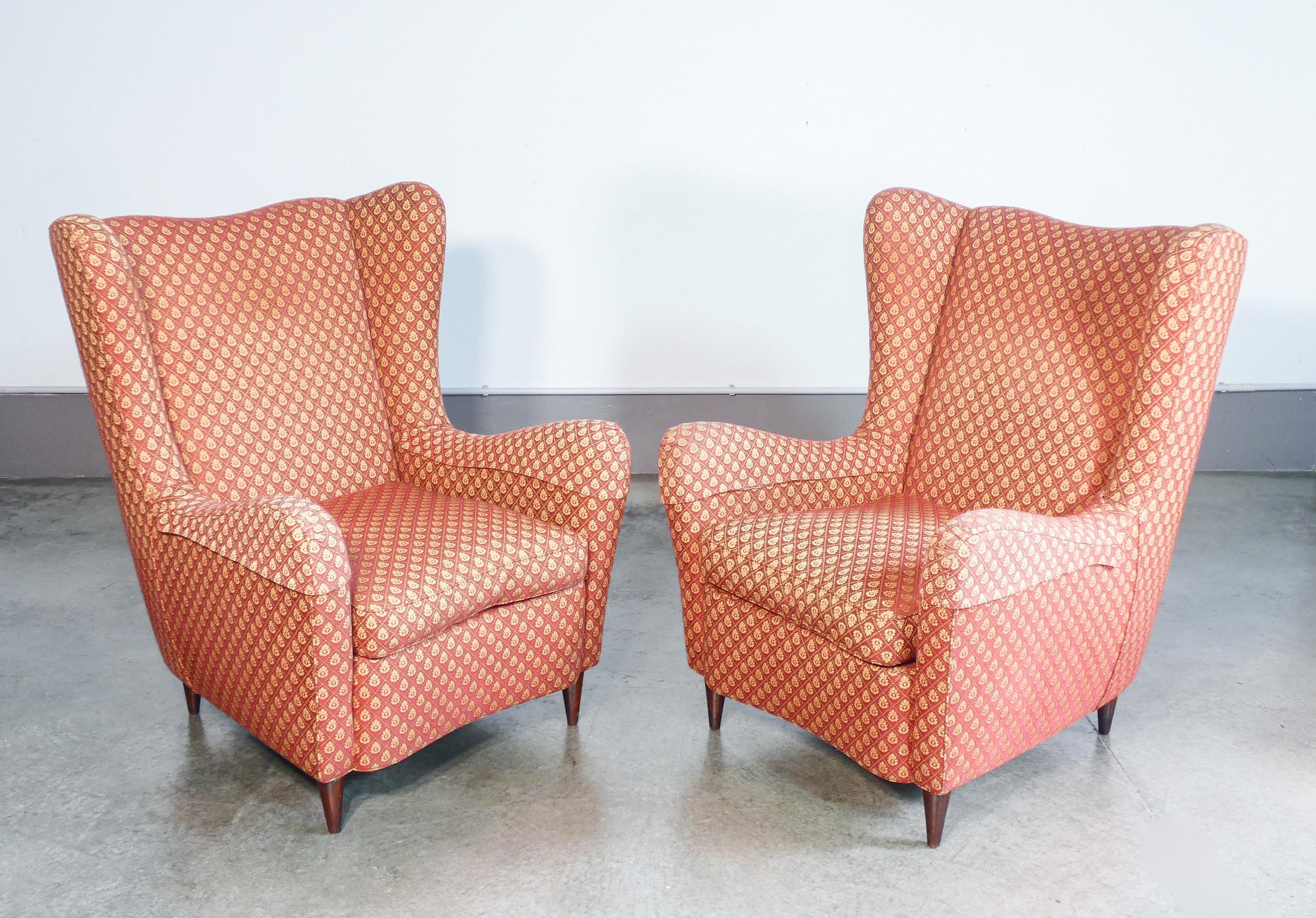 Italian Paire de fauteuils dans le style de Giò PONTI. Italie, années 1940 en vente