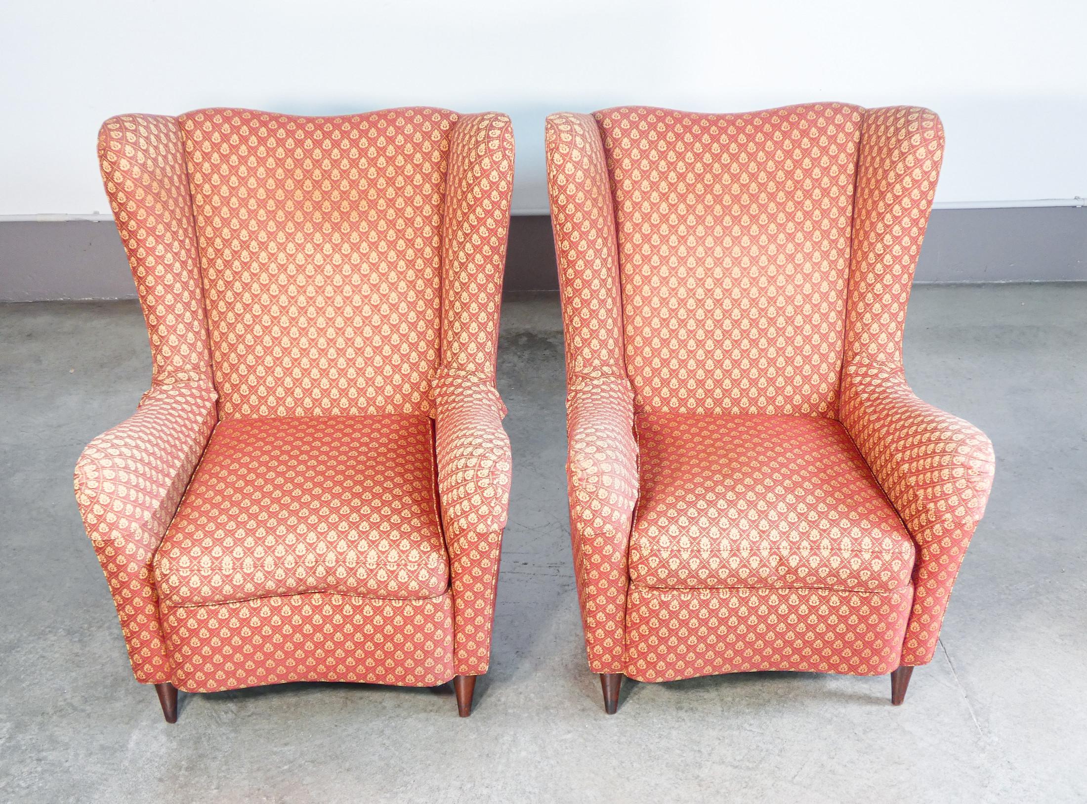 Tissu Paire de fauteuils dans le style de Giò PONTI. Italie, années 1940 en vente