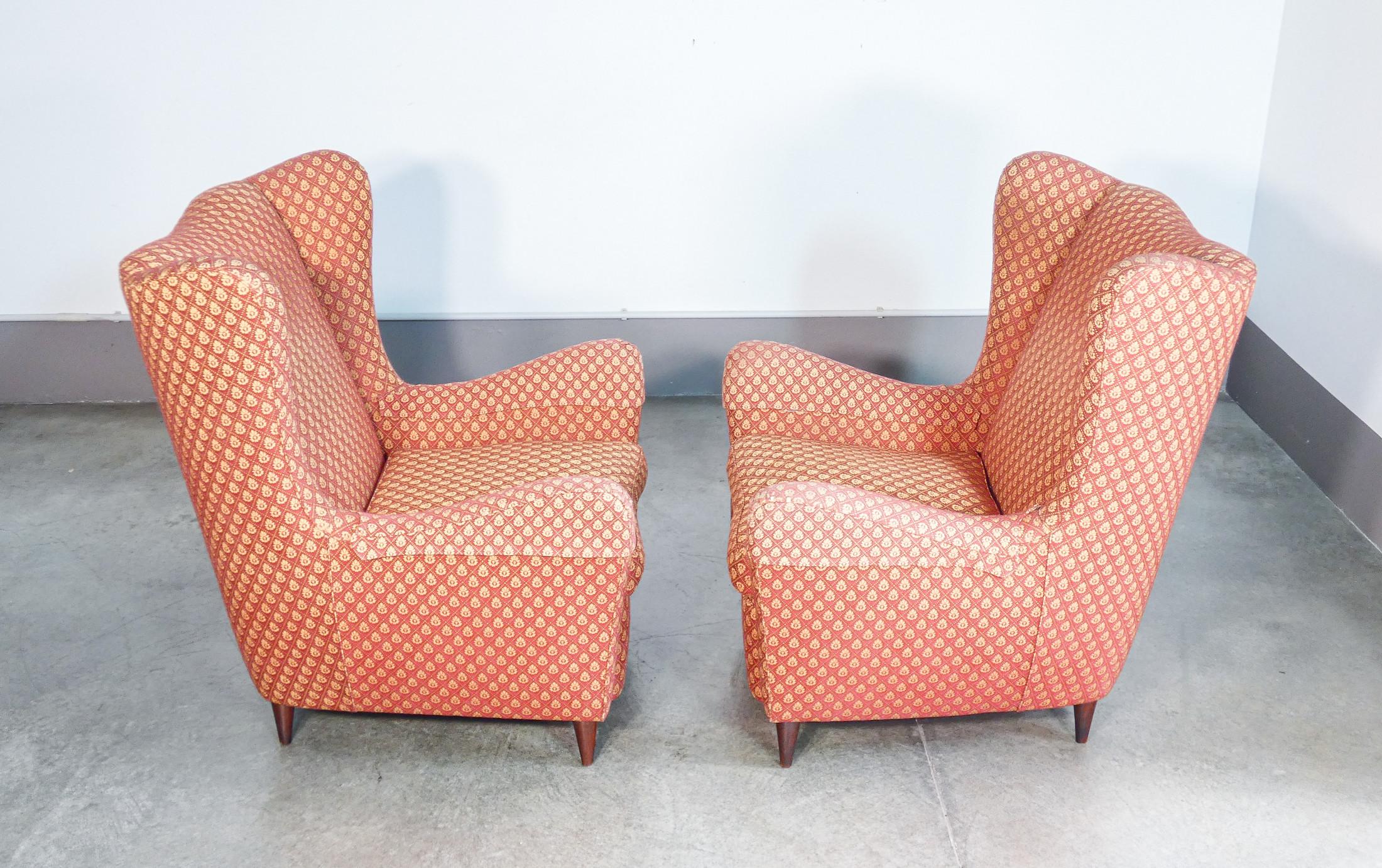 Paire de fauteuils dans le style de Giò PONTI. Italie, années 1940 en vente 1