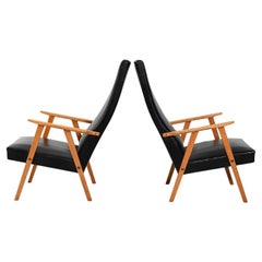 Coppia di poltrone scandinave anni 50-60 con schienale alto