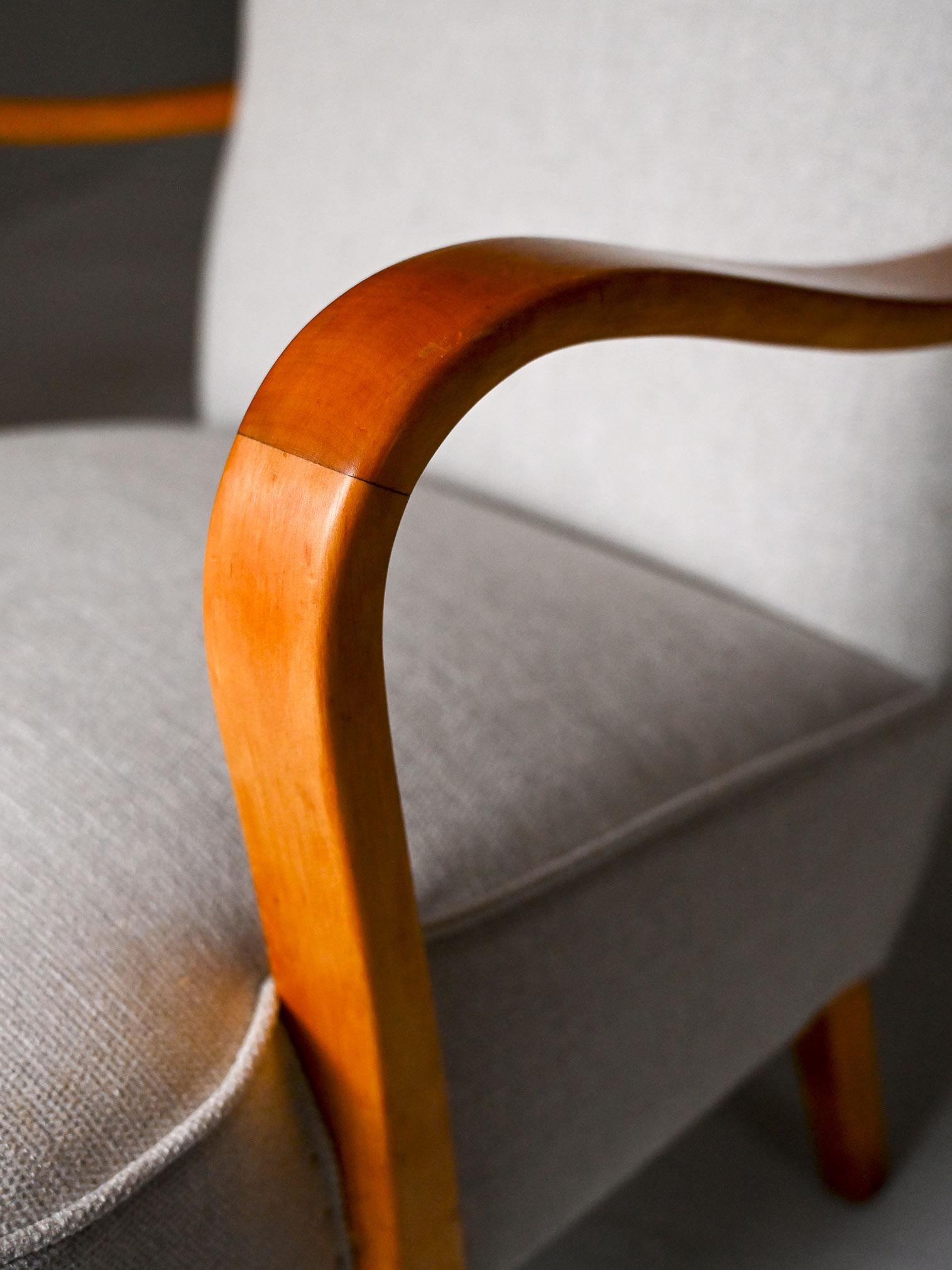Pair of Scandinavian armchairs from the 1950s For Sale 2