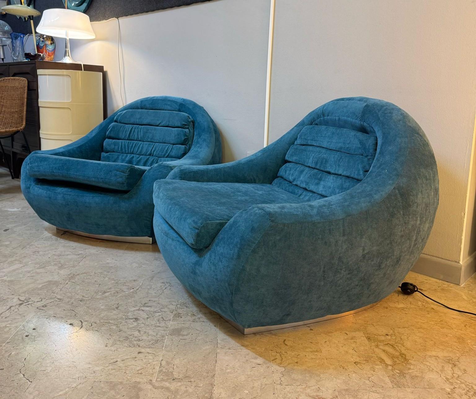 Métal Paire de fauteuils de style Carrera vert sarcelle en vente
