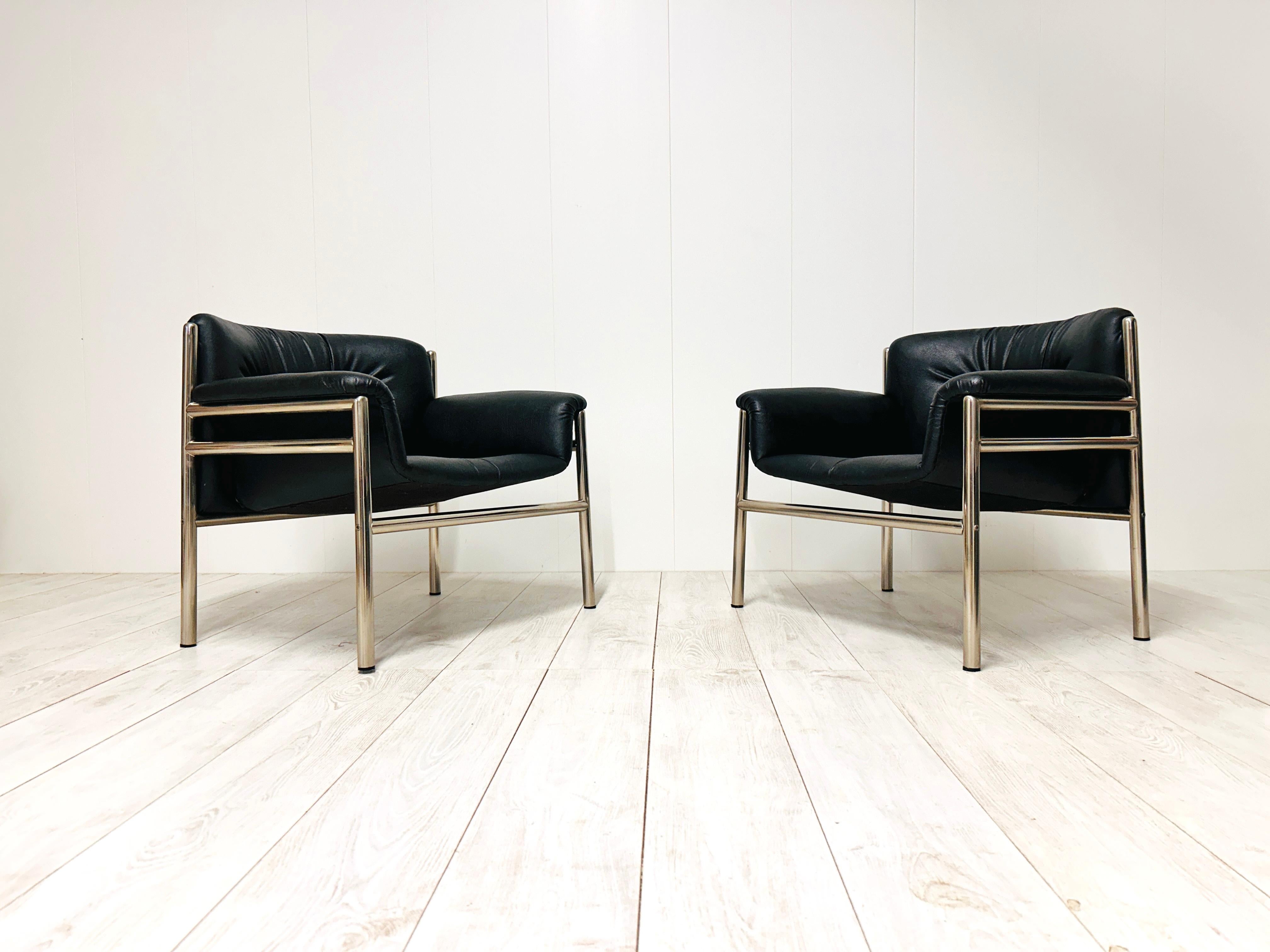 Pair of Tito Agnoli armchairs for Cinova 1970s For Sale 10
