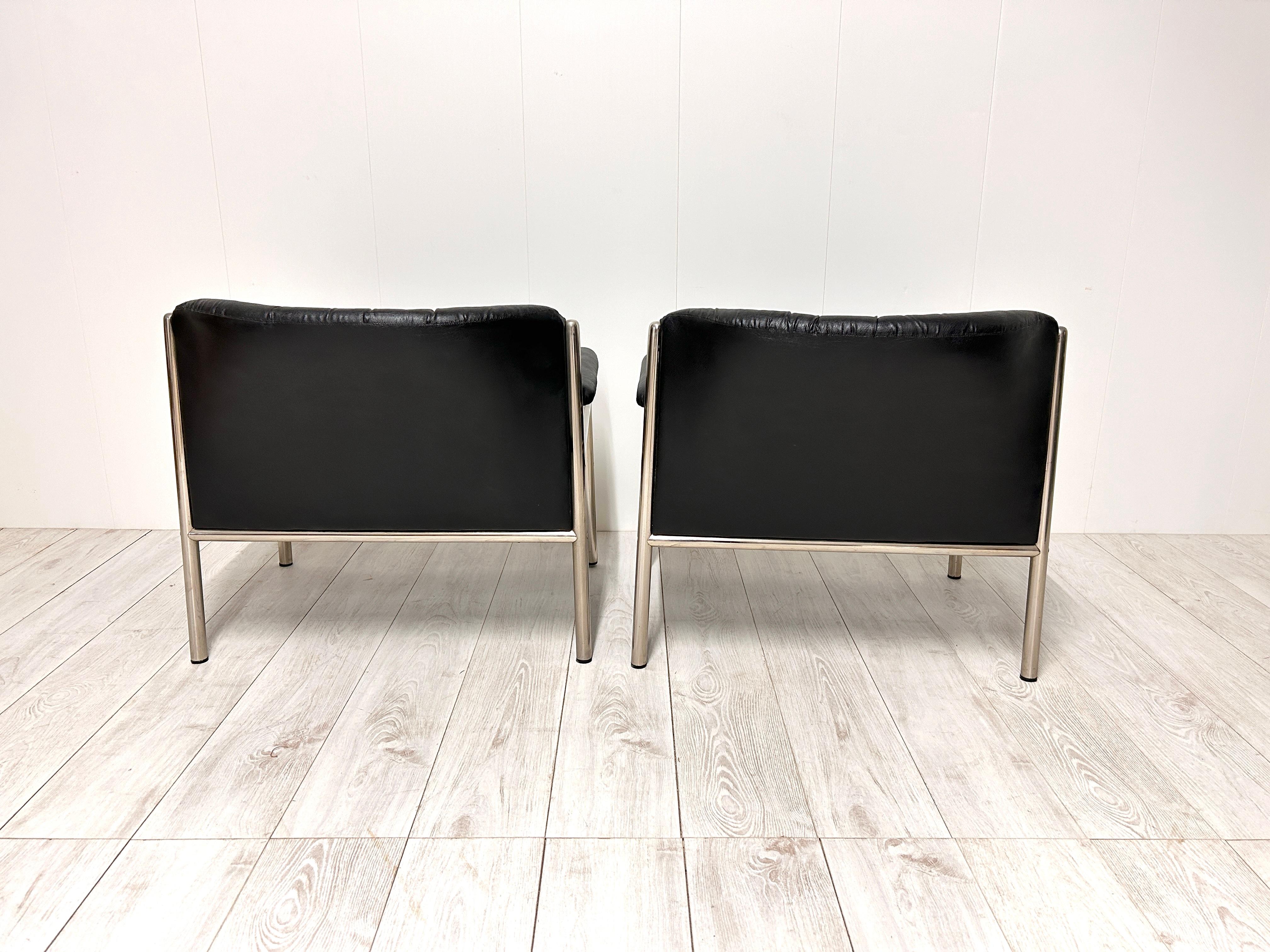Pair of Tito Agnoli armchairs for Cinova 1970s For Sale 2