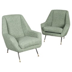 Paire de fauteuils  tissu bouclé vert années 50-60