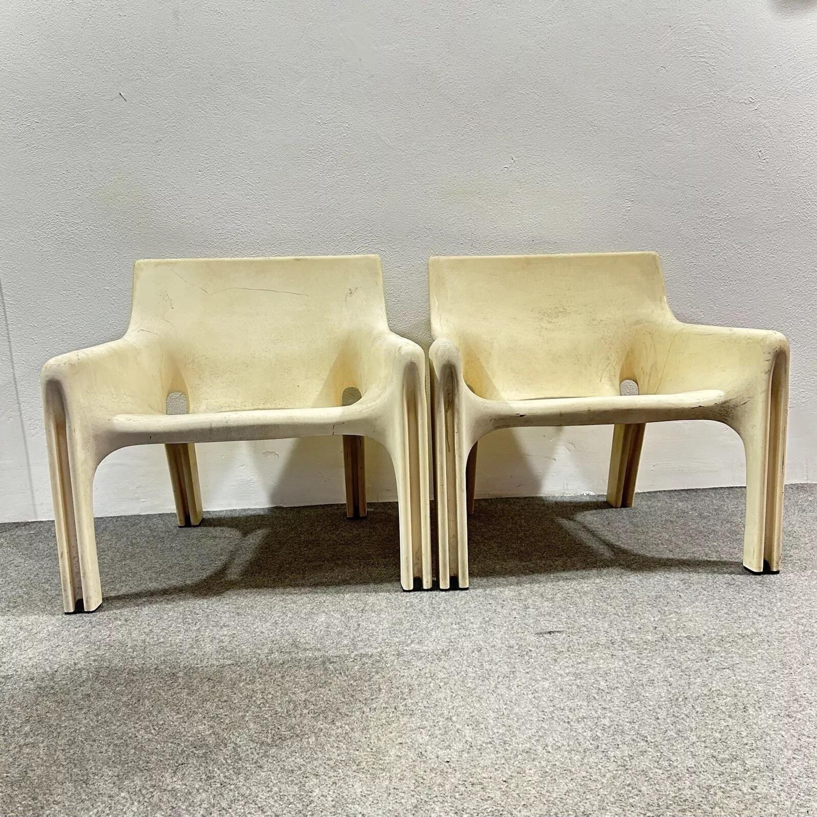 Par de Vico MAGISTRETTI Artemide 1970's Vicario Sillones en Bueno estado para la venta en Taranto, IT