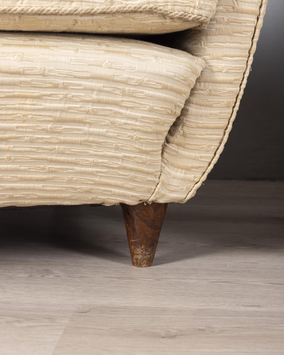 Mid-20th Century Paire de fauteuils vintage 1950 en tissu blanc design italien en vente