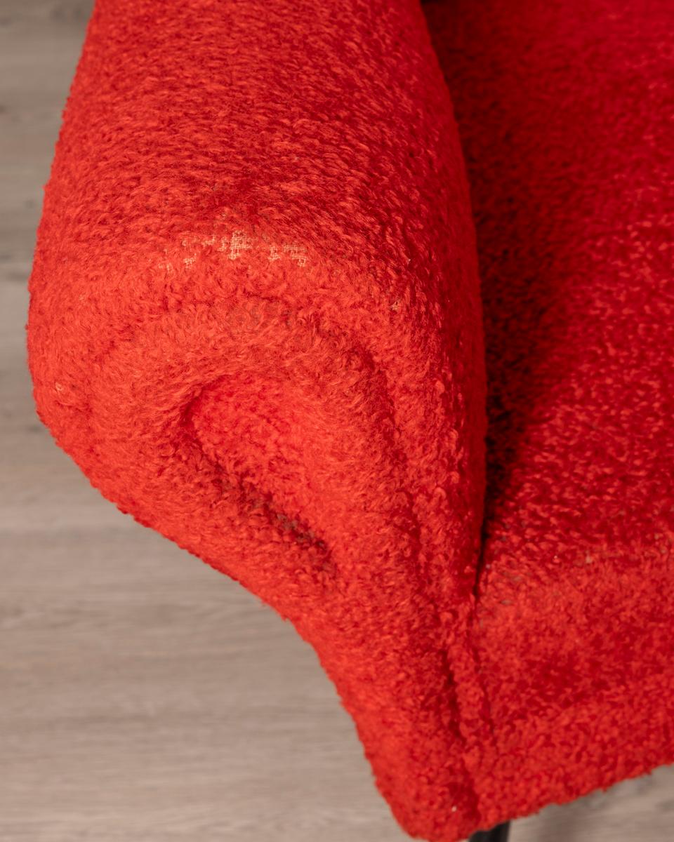 Mid-Century Modern Coppia di poltrone vintage anni 50 tessuto rosso design Italiano en vente