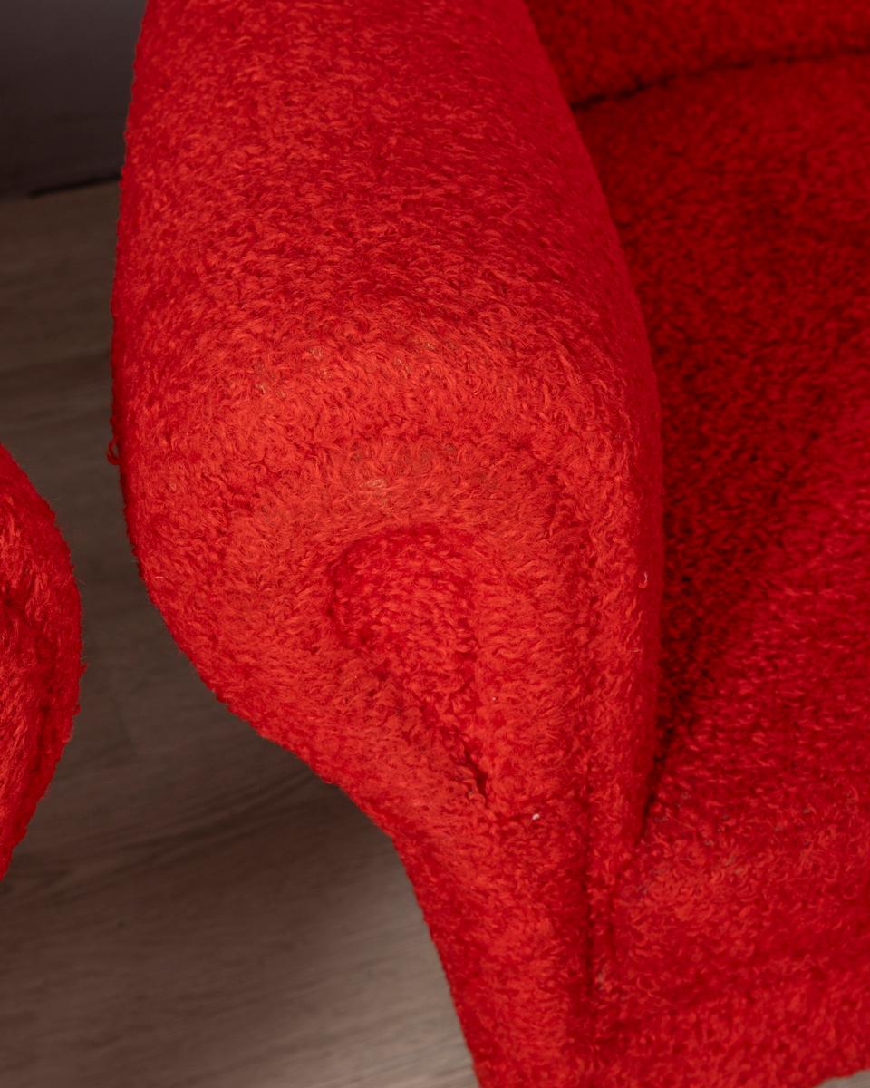 Coppia di poltrone vintage anni 50 tessuto rosso design Italiano Bon état - En vente à None, IT
