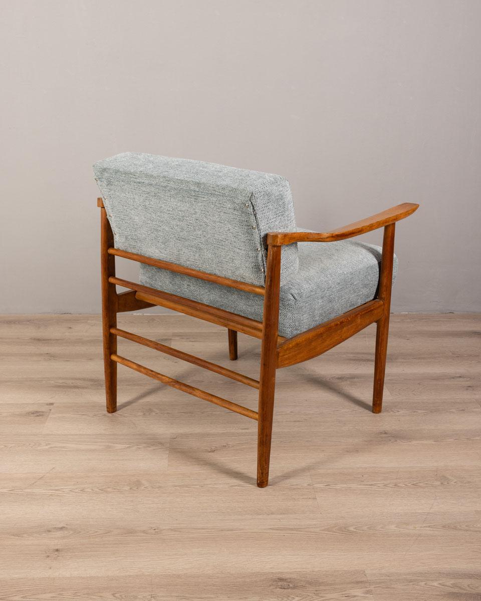 Coppia di poltrone vintage anni 60 in tessuto grigio design Italiano in vendita 4
