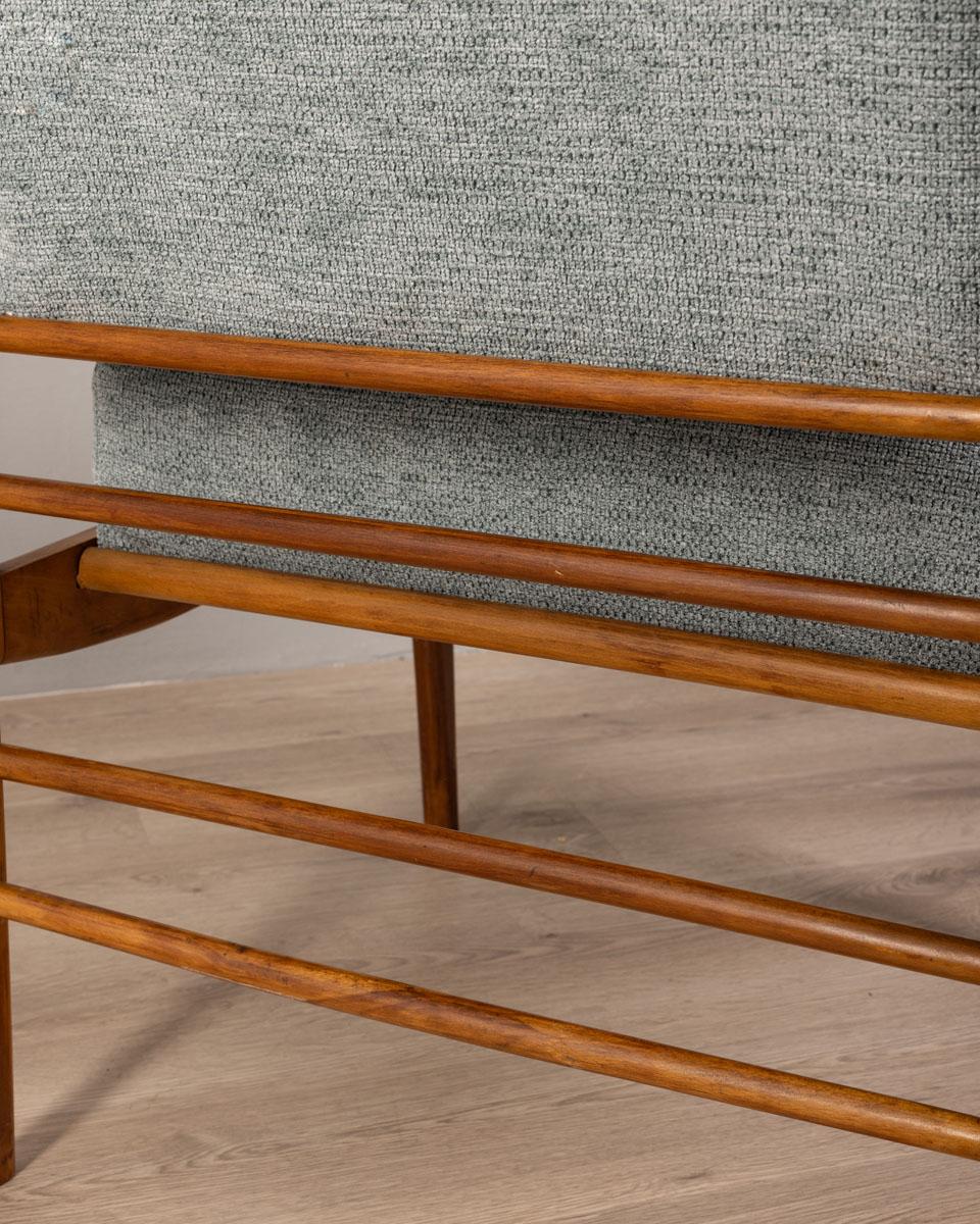 Coppia di poltrone vintage anni 60 in tessuto grigio design Italiano in vendita 5