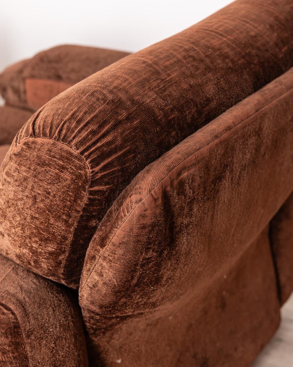 Mid-20th Century Pair of vintage 1960s brown velvet armchairs Italian design For Sale