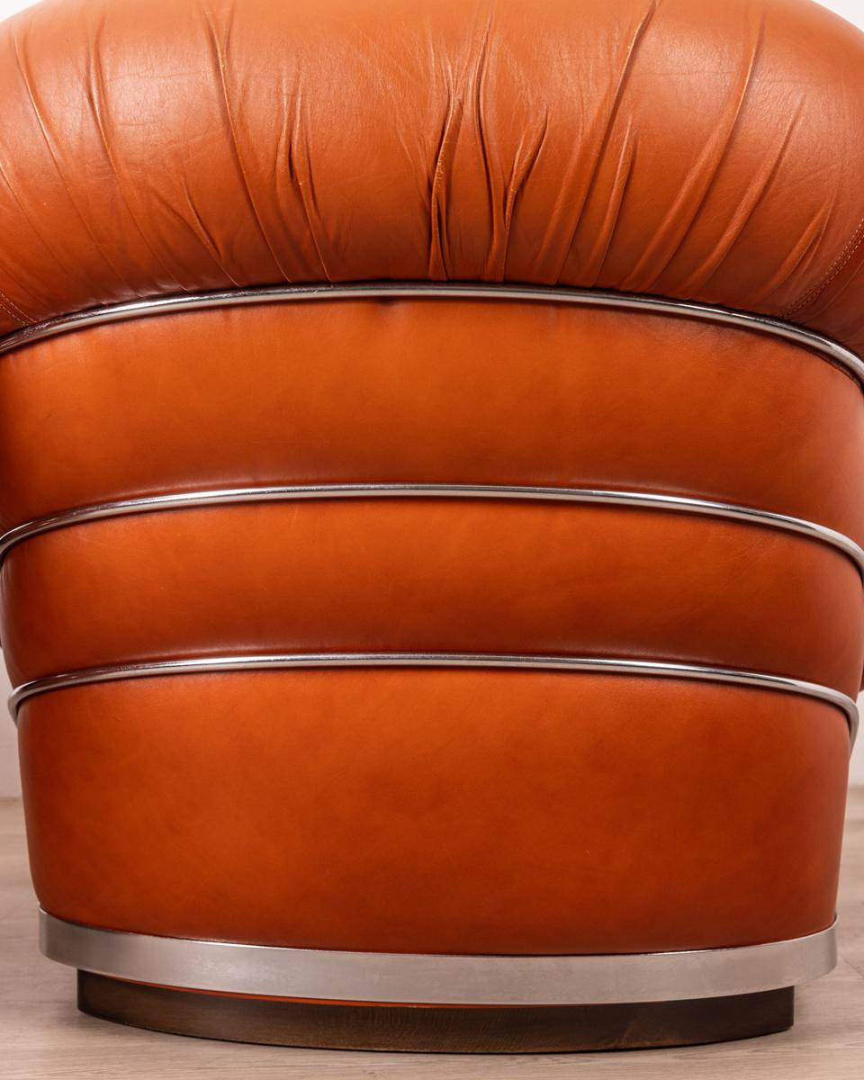 Paire de fauteuils vintage en cuir et acier des années 70 design italien en vente 4