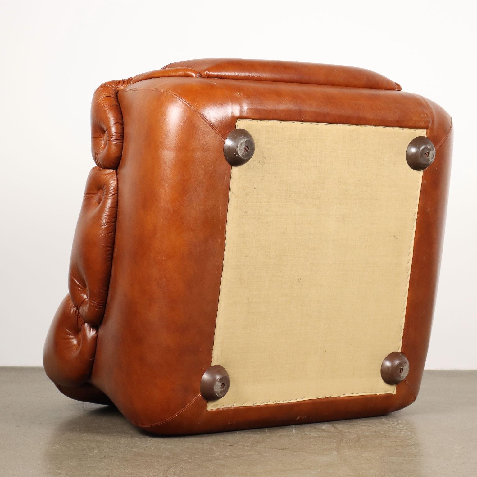 Coppia di Poltrone Vintage Anni 70 in similpelle marrone in vendita 2