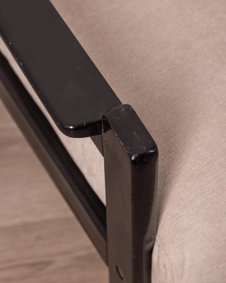 Late 20th Century Coppia di poltrone vintage années 80 en legno e tessuto design Italiano en vente