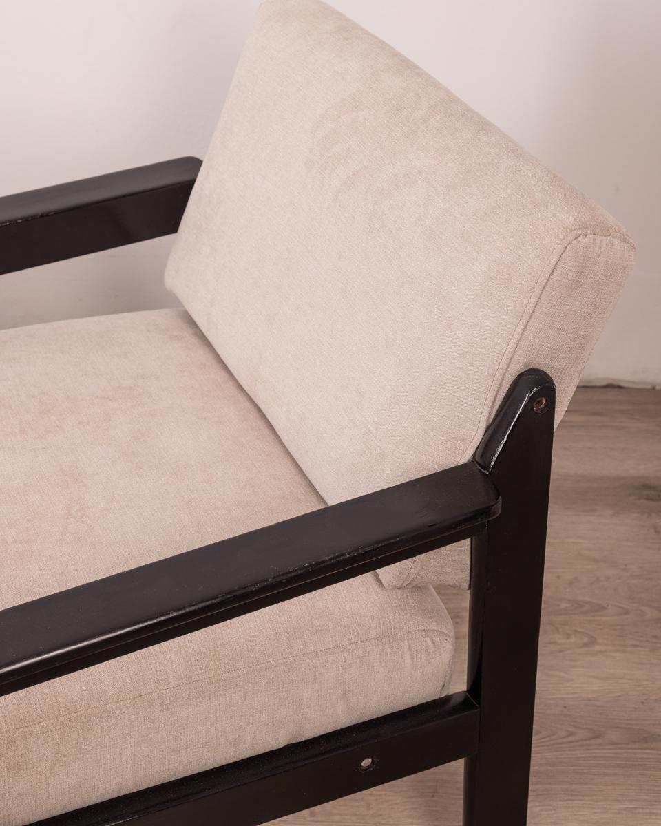 Coppia di poltrone vintage années 80 en legno e tessuto design Italiano en vente 1