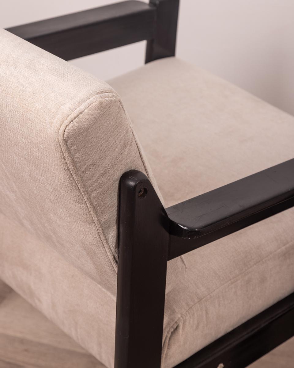 Coppia di poltrone vintage années 80 en legno e tessuto design Italiano en vente 2