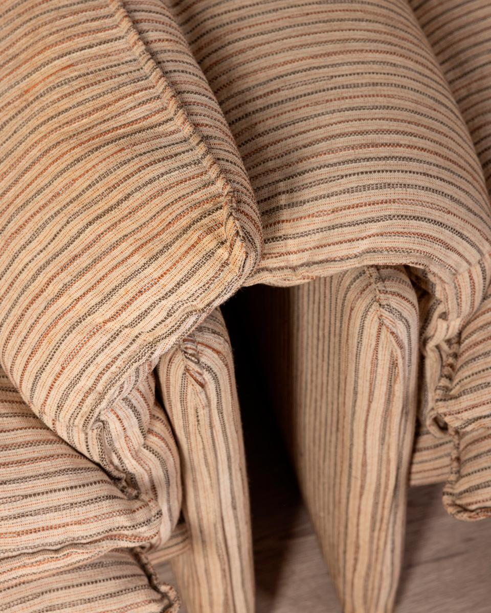 Late 20th Century Coppia di poltrone vintage anni 80 in tessuto design Italiano en vente