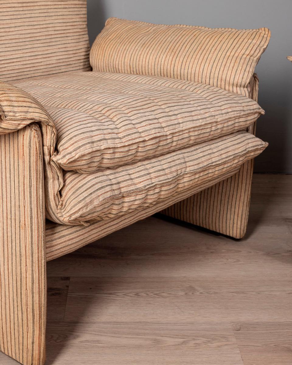 Métal Coppia di poltrone vintage anni 80 in tessuto design Italiano en vente