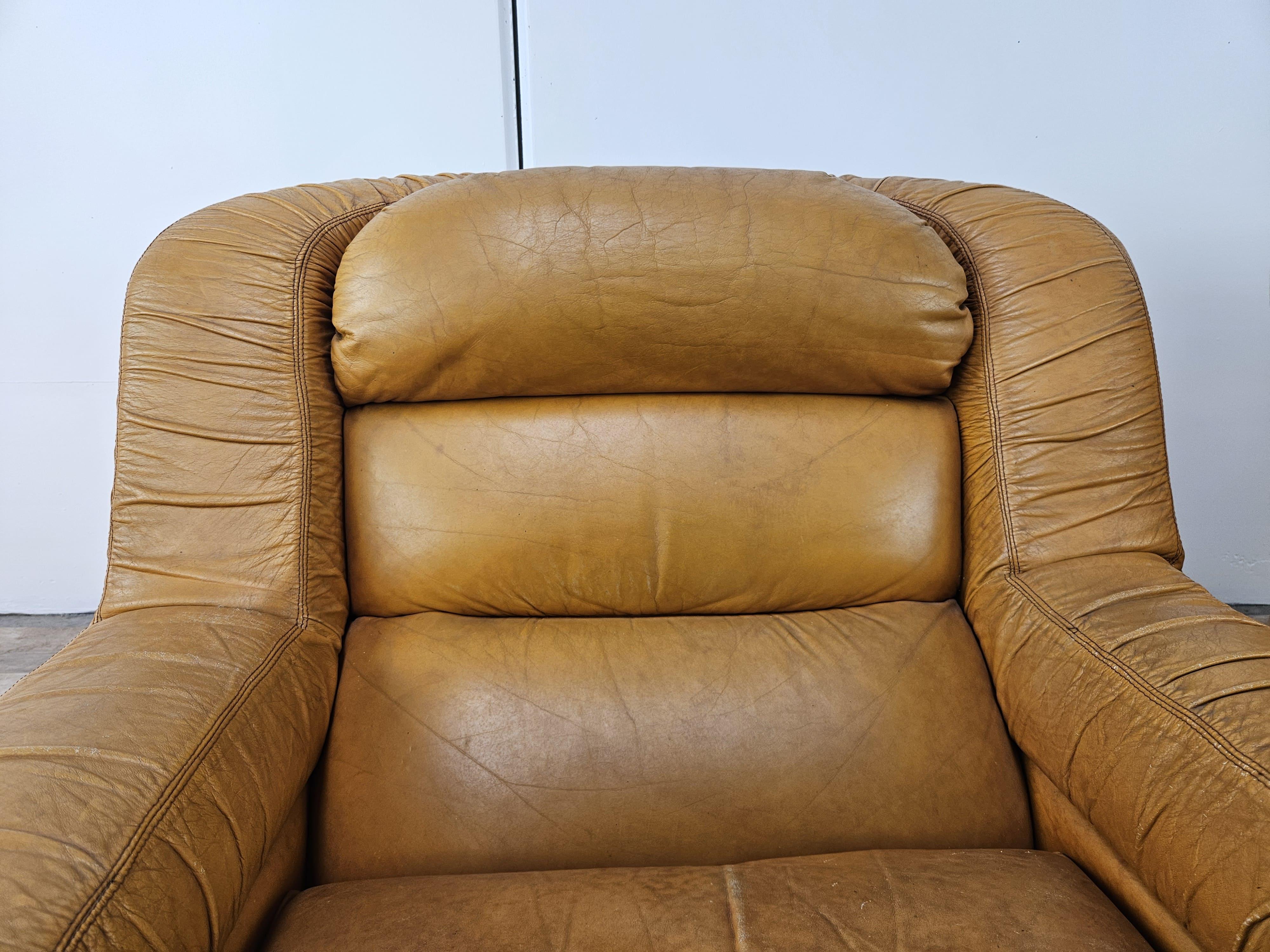 Coppia di poltrone vintage in pelle marrone anni '70 In Fair Condition In Premariacco, IT