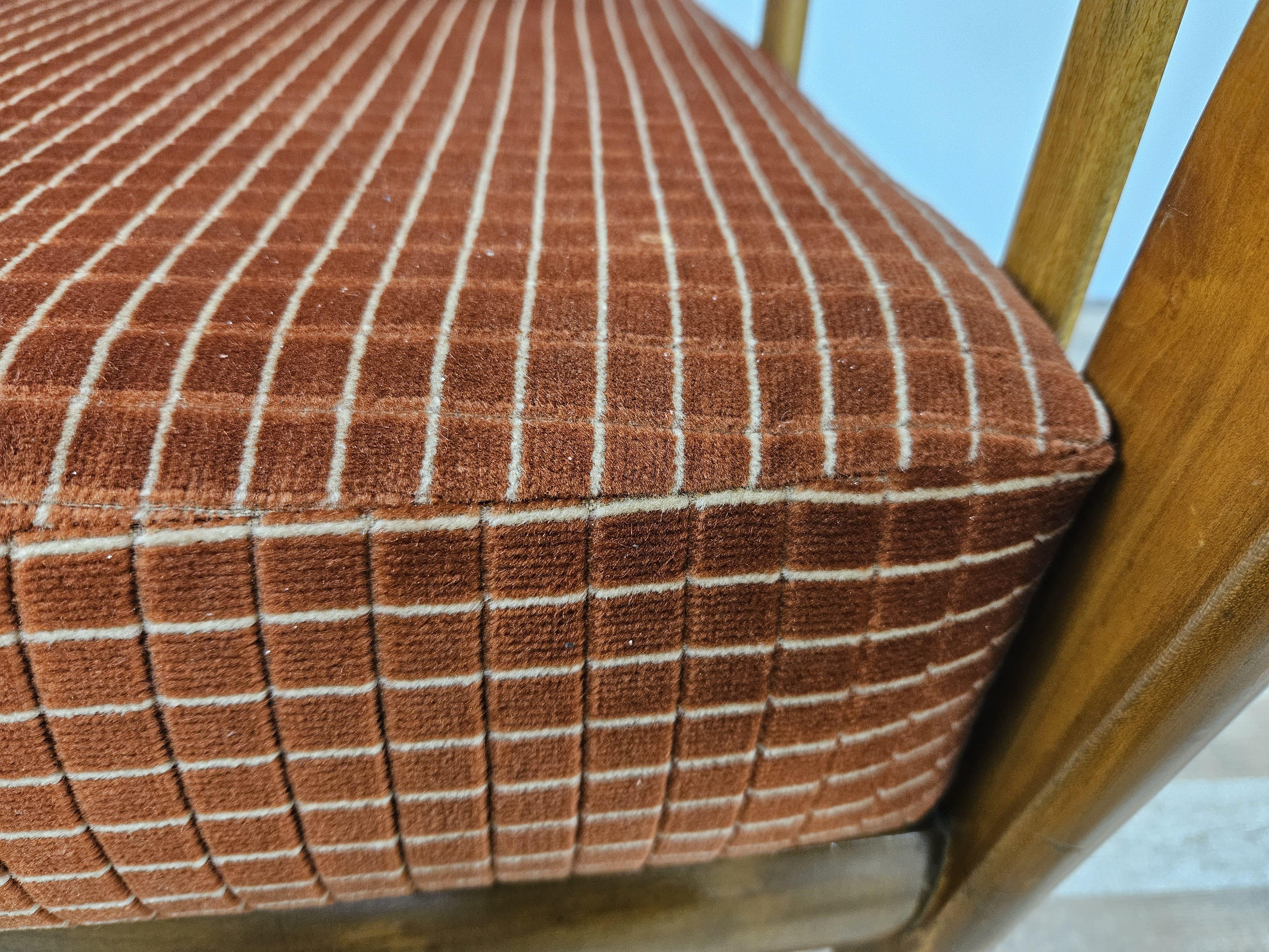 Coppia di poltrone vintage italiane in legno e imbottitura 1950 in vendita 6