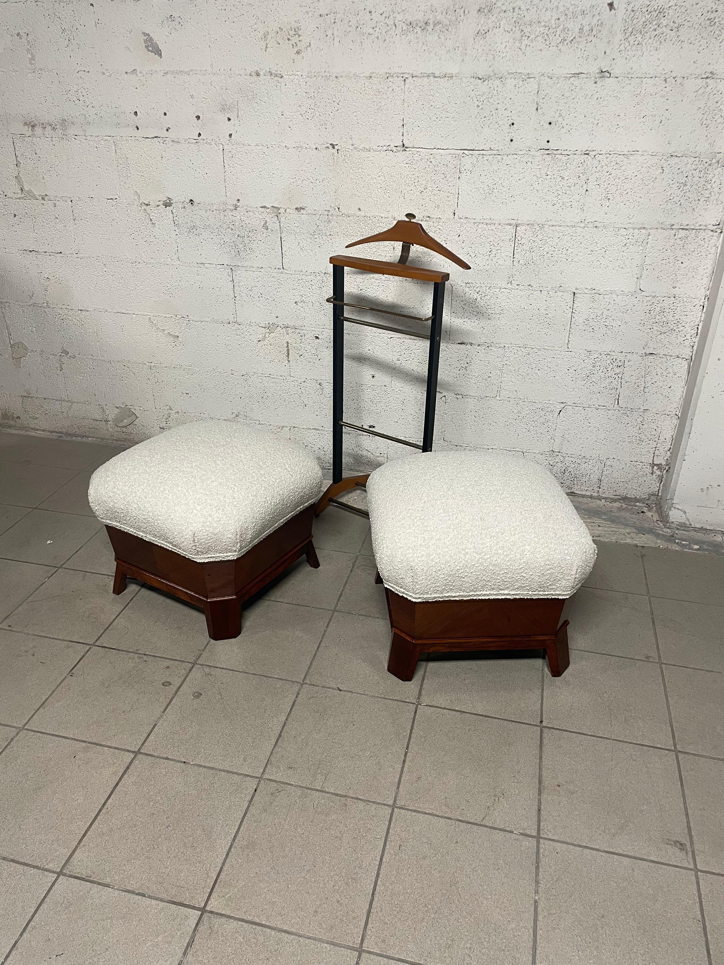 Pair of 1930s mahogany poufs For Sale 12