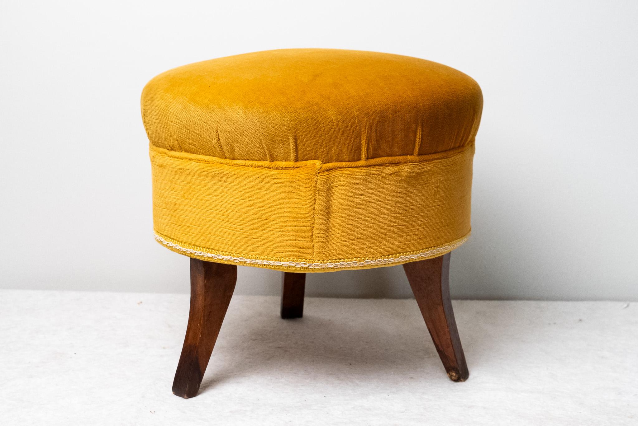 Mid-Century Modern Paire de poufs, fin du 19e siècle en vente