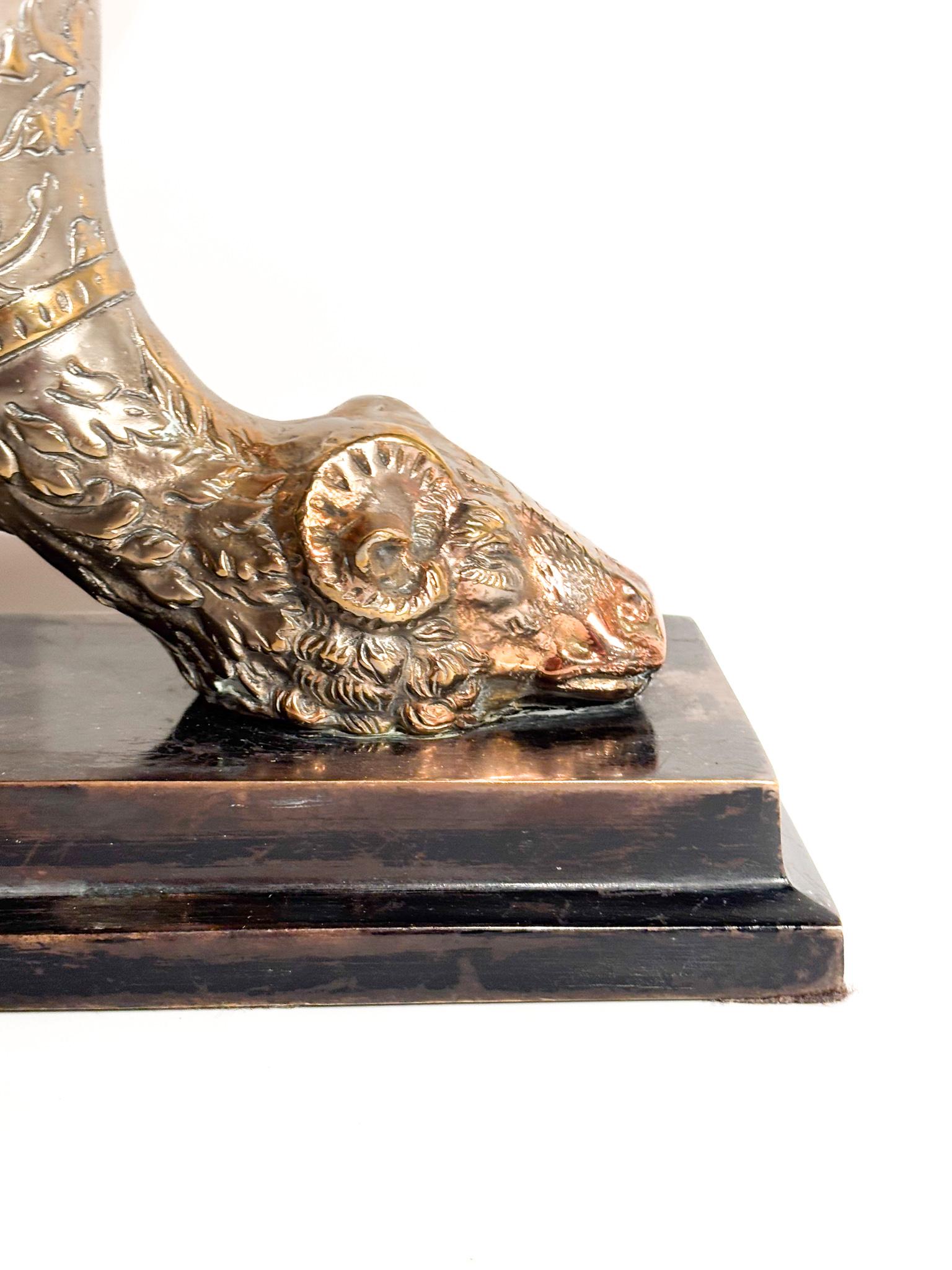 Mid-20th Century Coppia di Sculture Fermalibri in Bronzo con Corno e Ariete XX Secolo For Sale