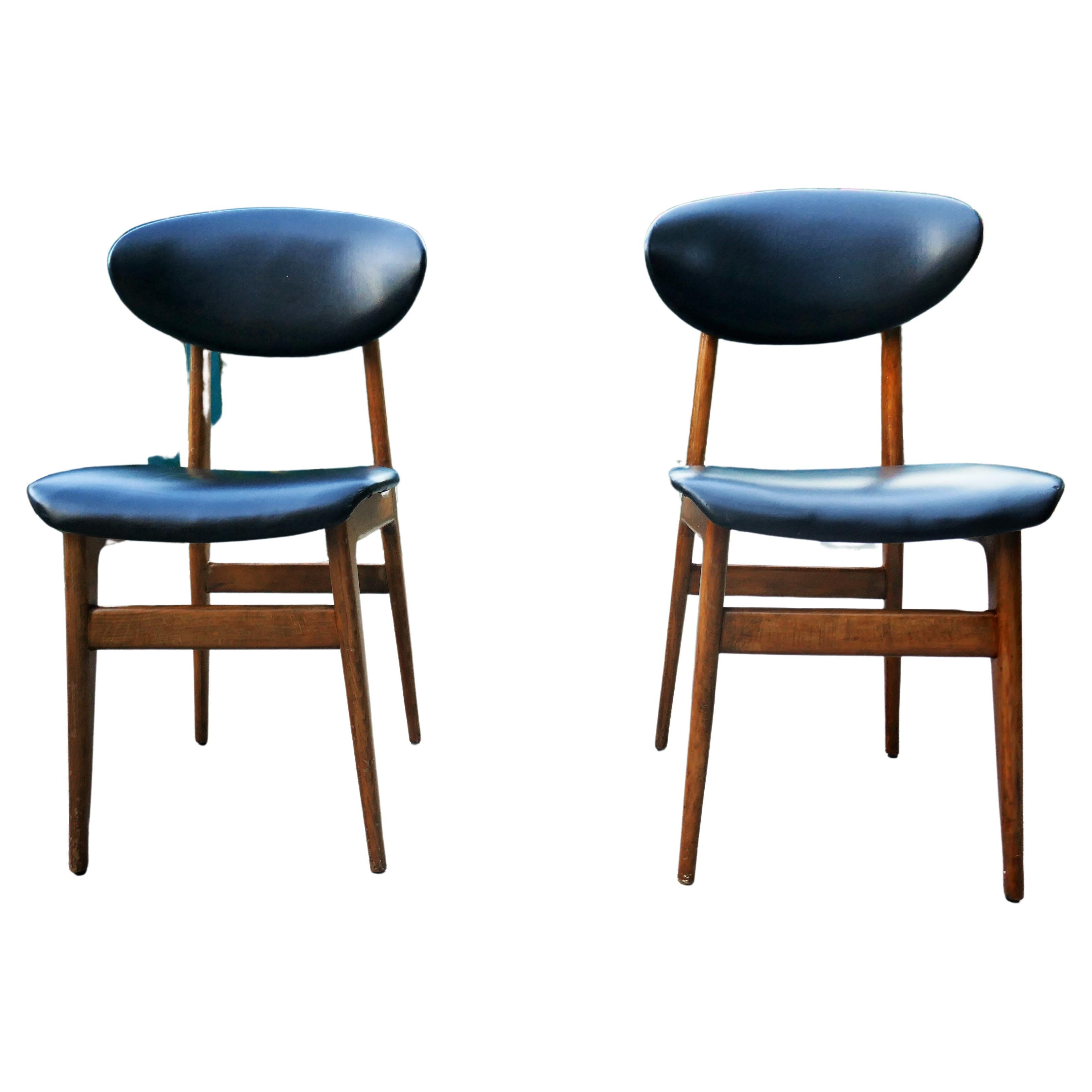 Pair of chairs from the 1960s in the style of Ico Parisi